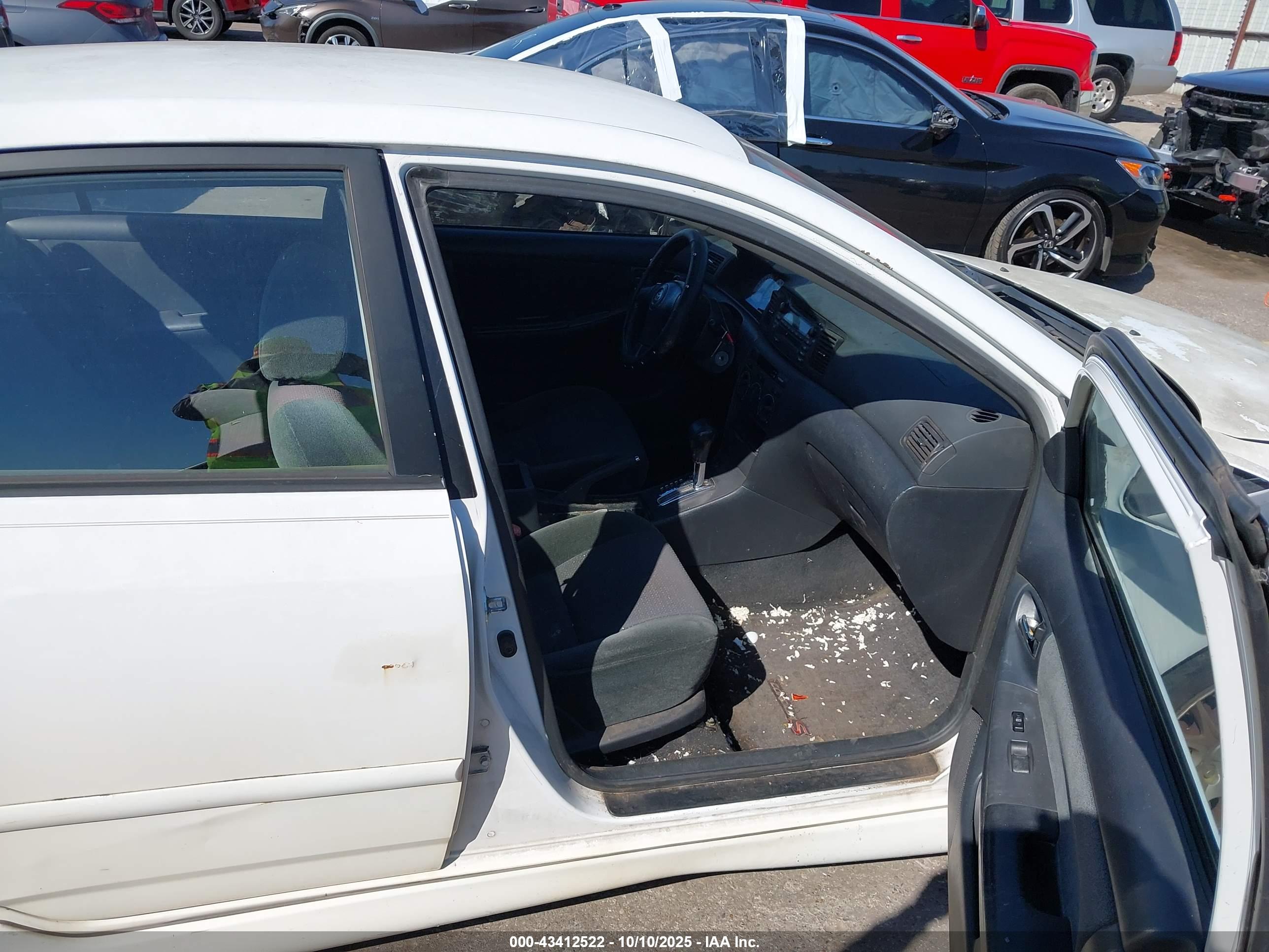 TOYOTA COROLLA image 5