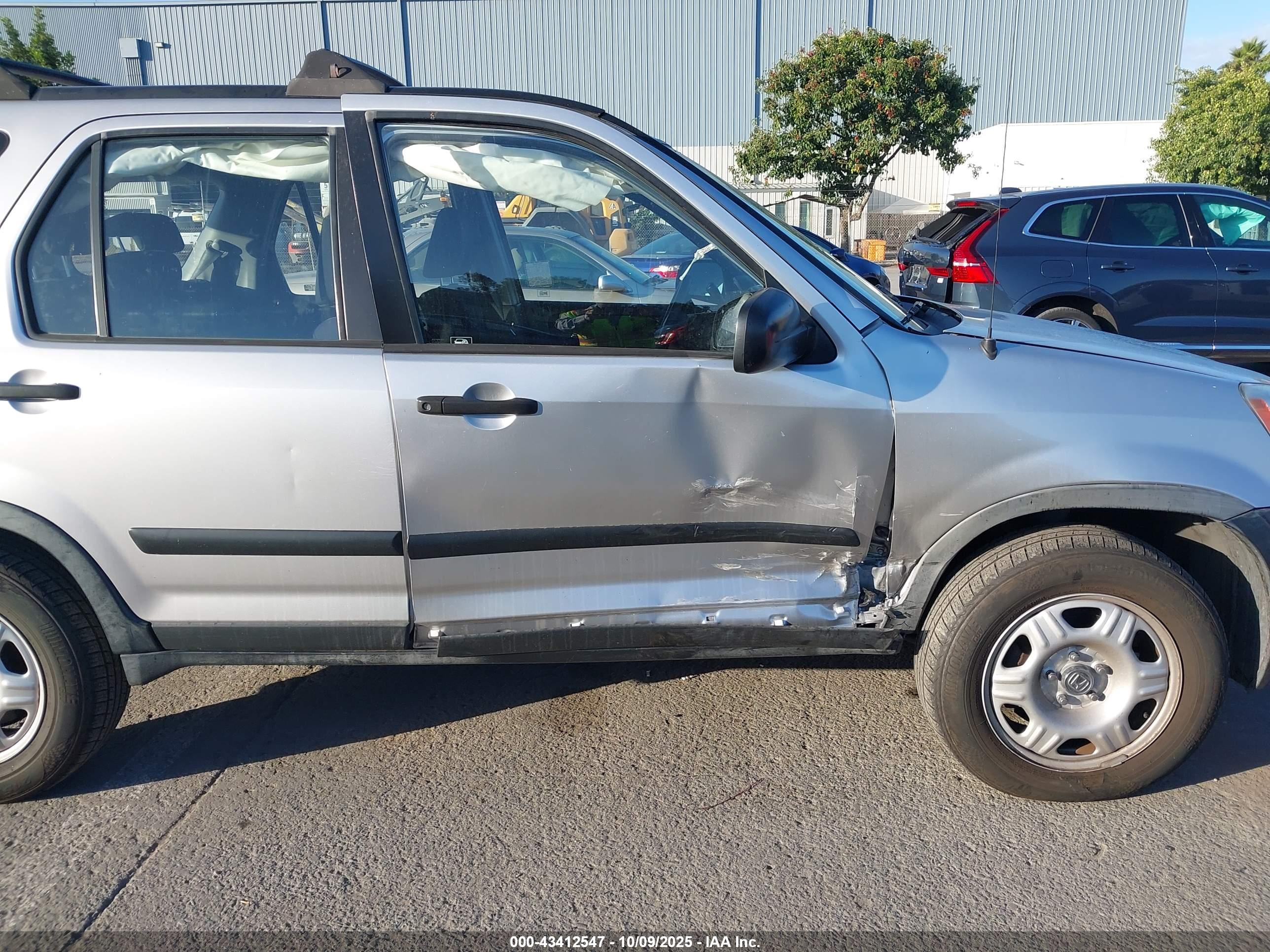 HONDA CR-V image 6