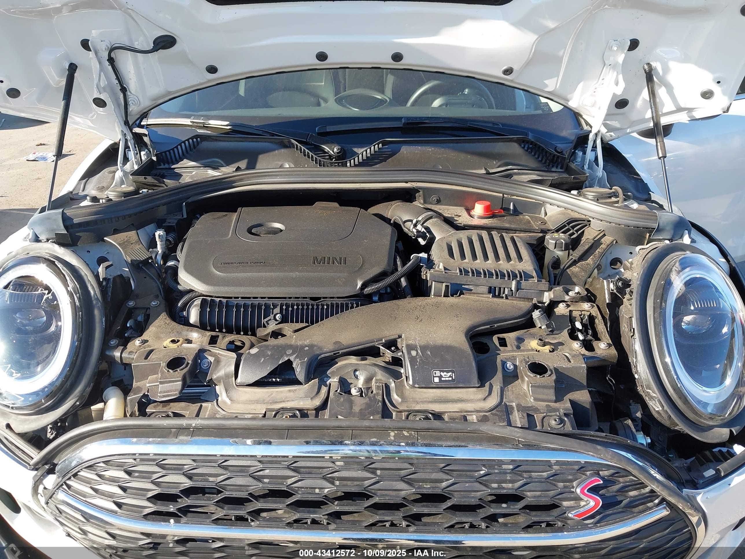 MINI CLUBMAN image 10