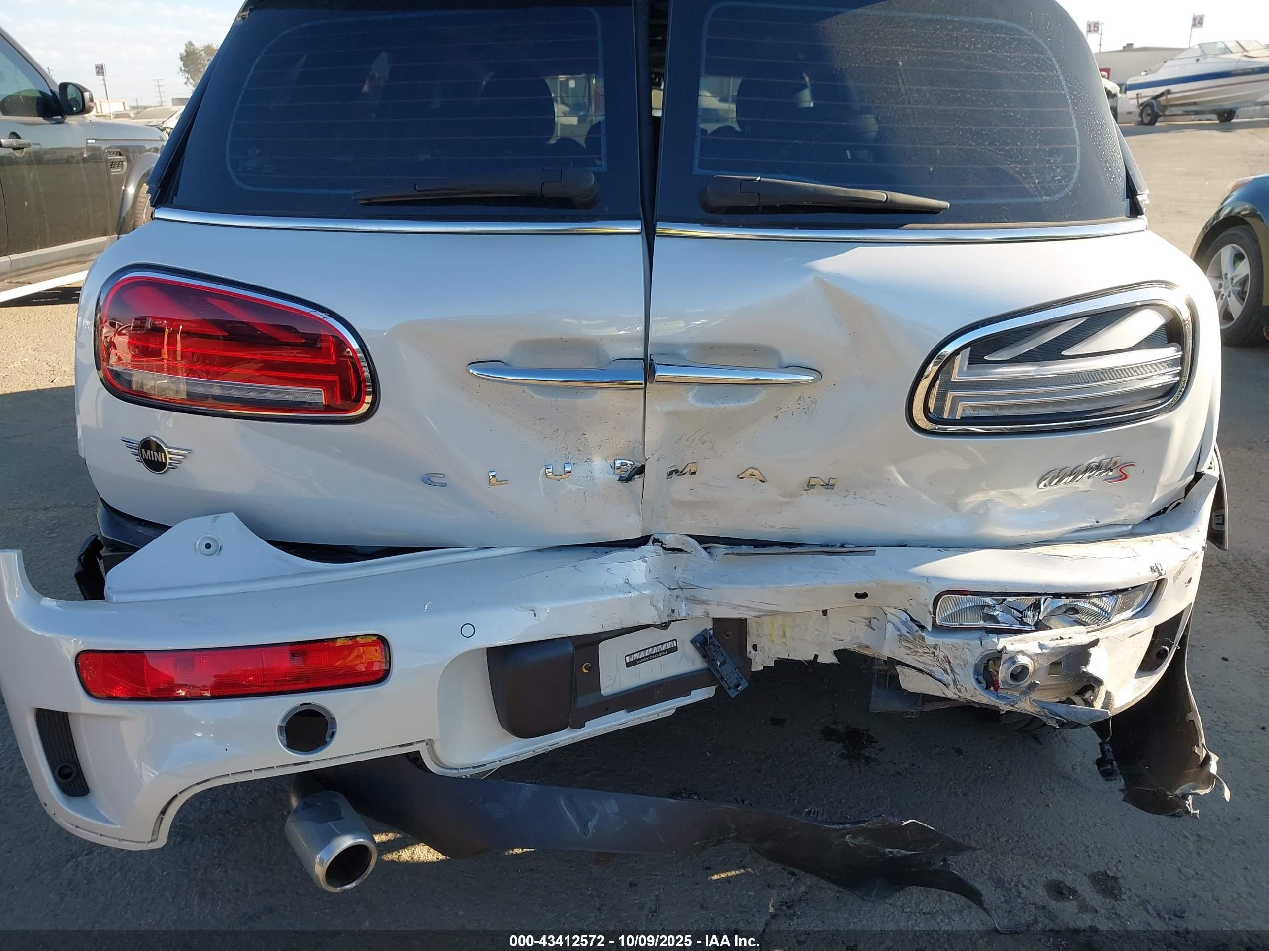 MINI CLUBMAN image 6