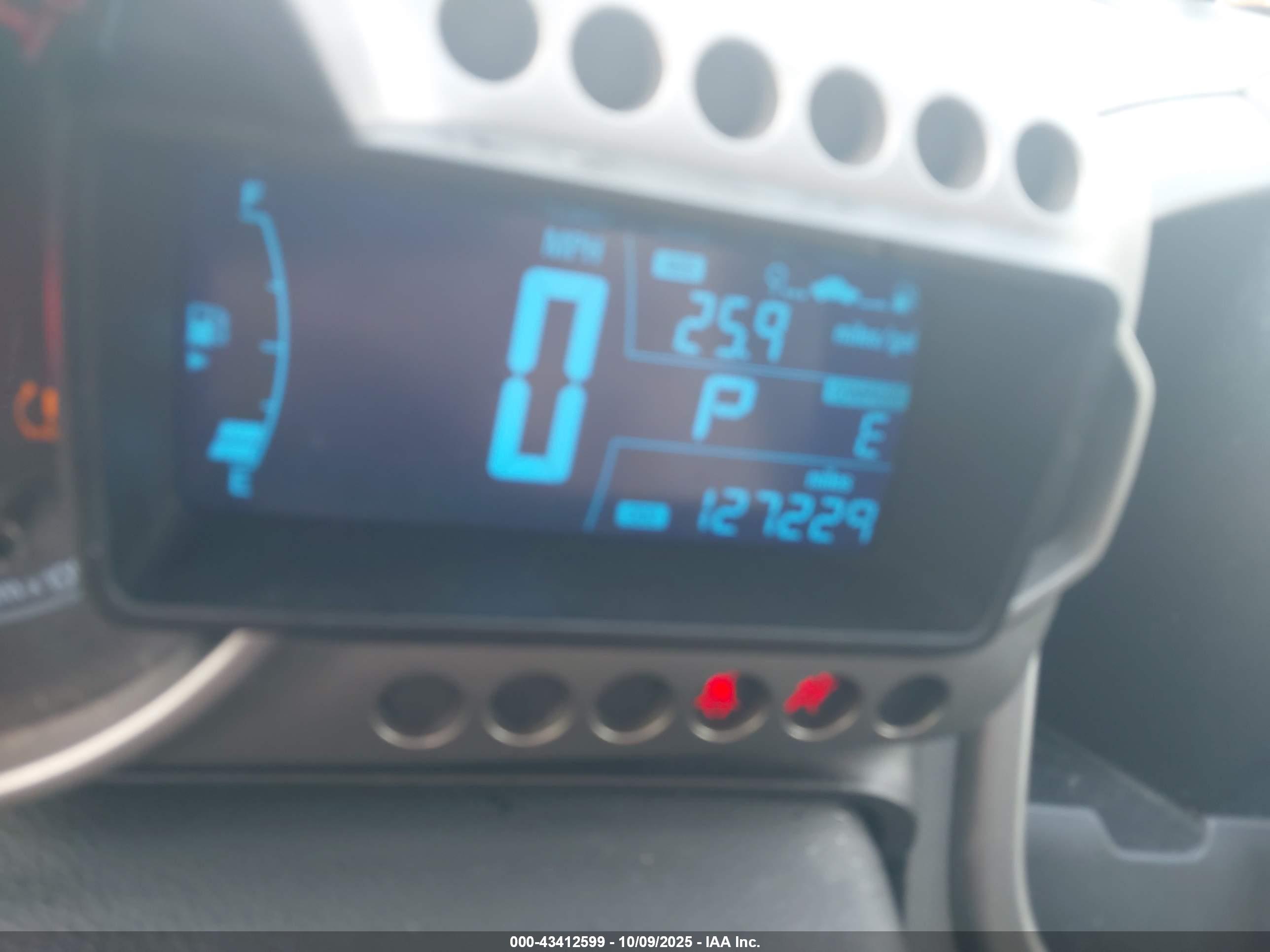 CHEVROLET SONIC image 7