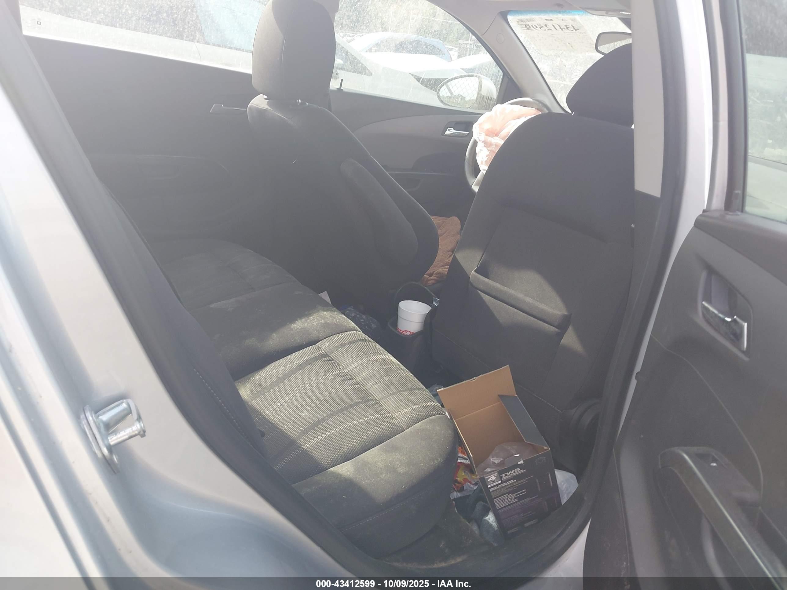 CHEVROLET SONIC image 8