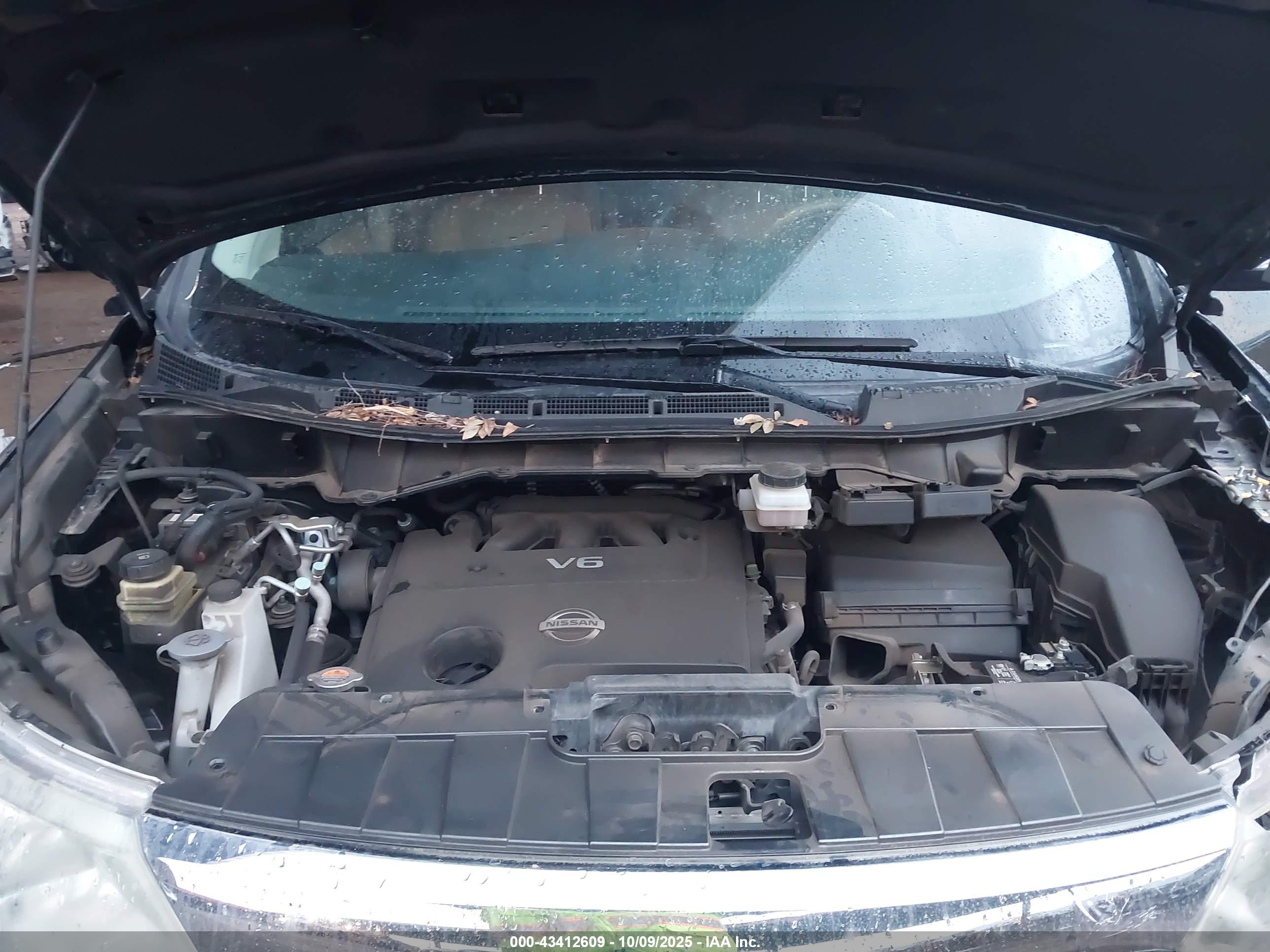 NISSAN QUEST image 10