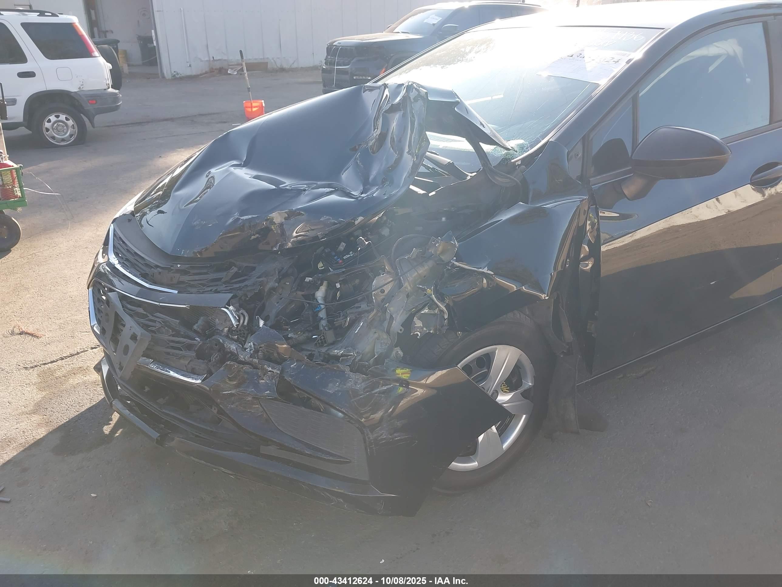 CHEVROLET CRUZE image 6