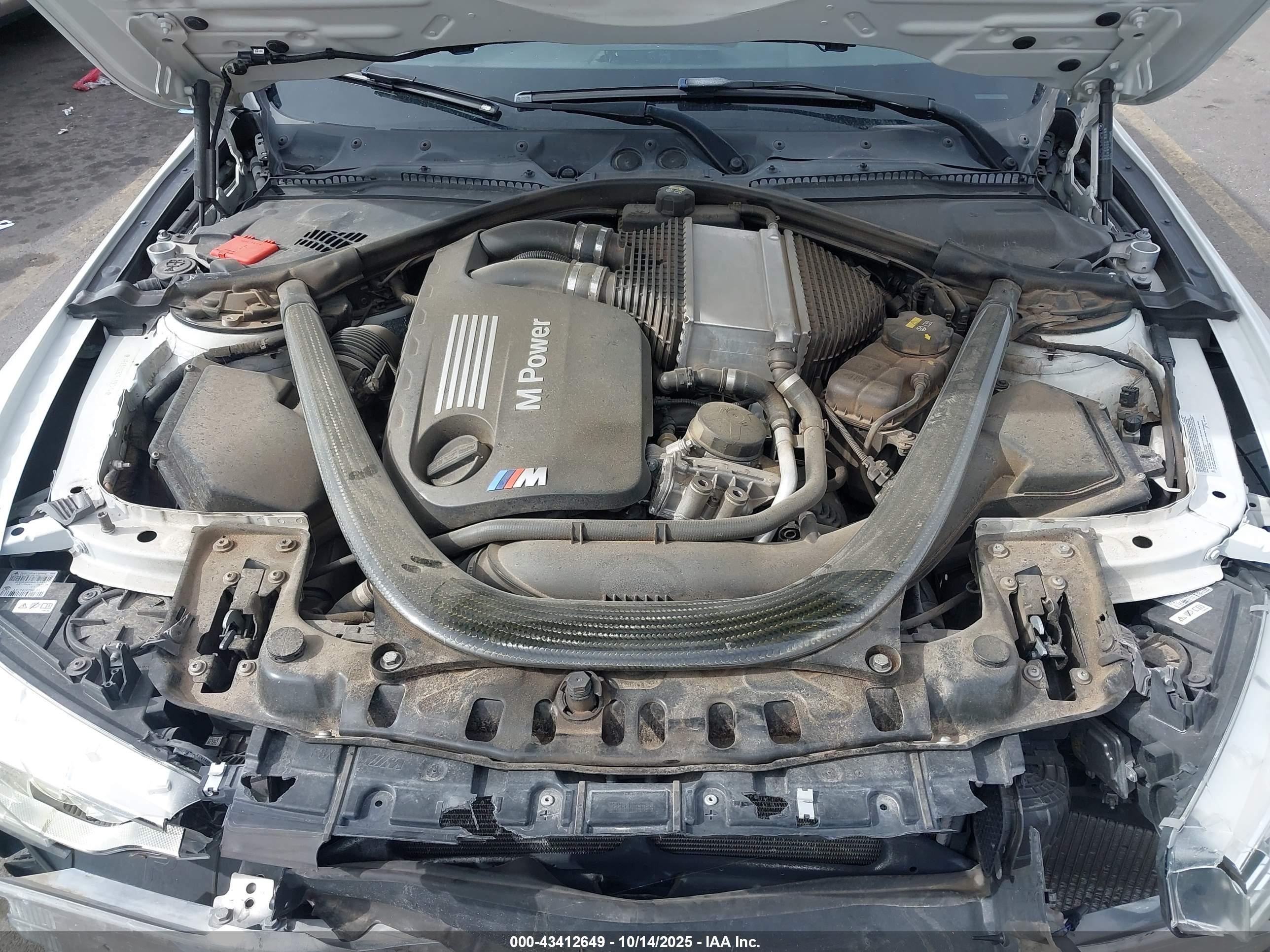 BMW M4 image 10