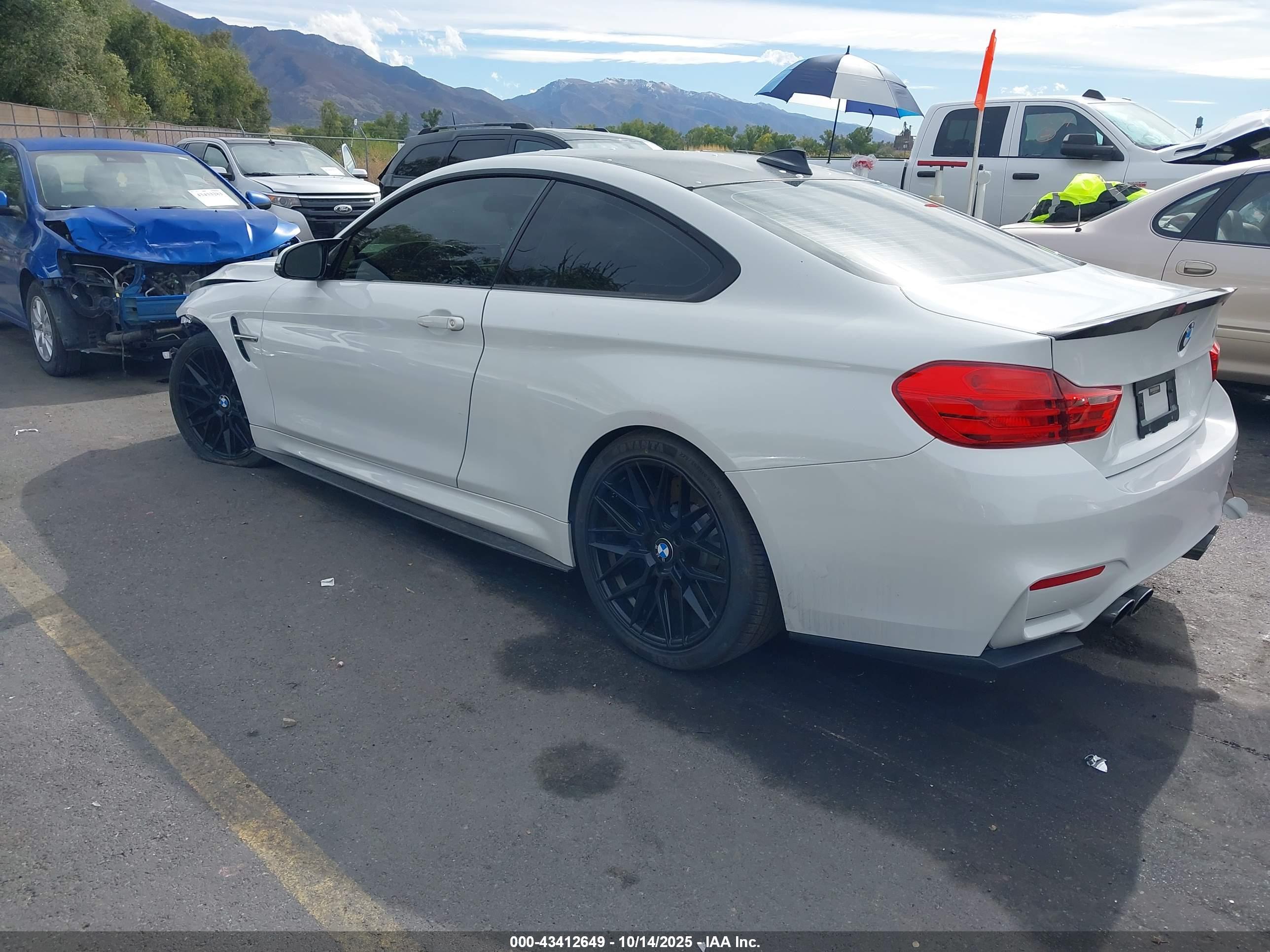 BMW M4 image 3