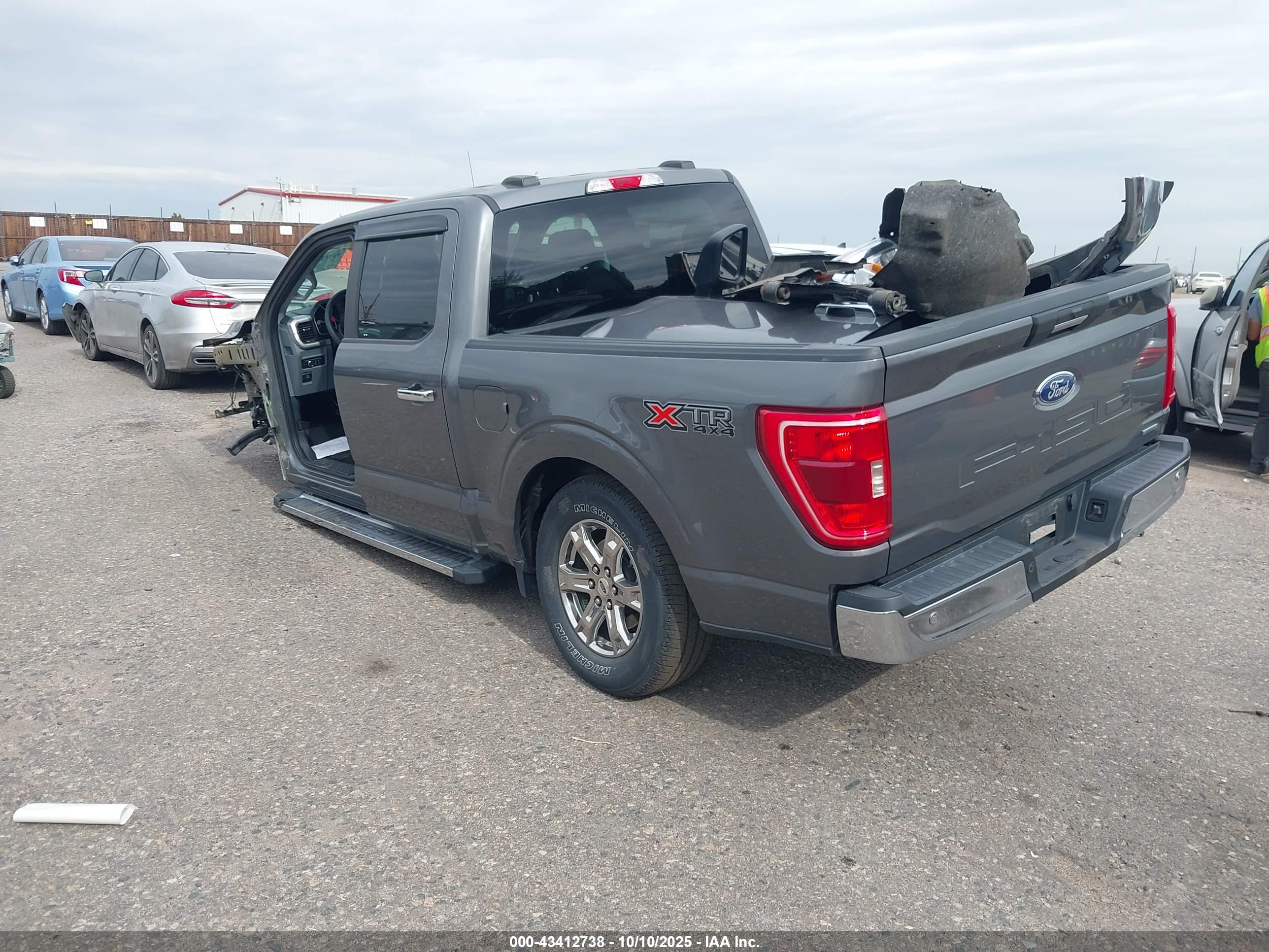 FORD F-150 image 3