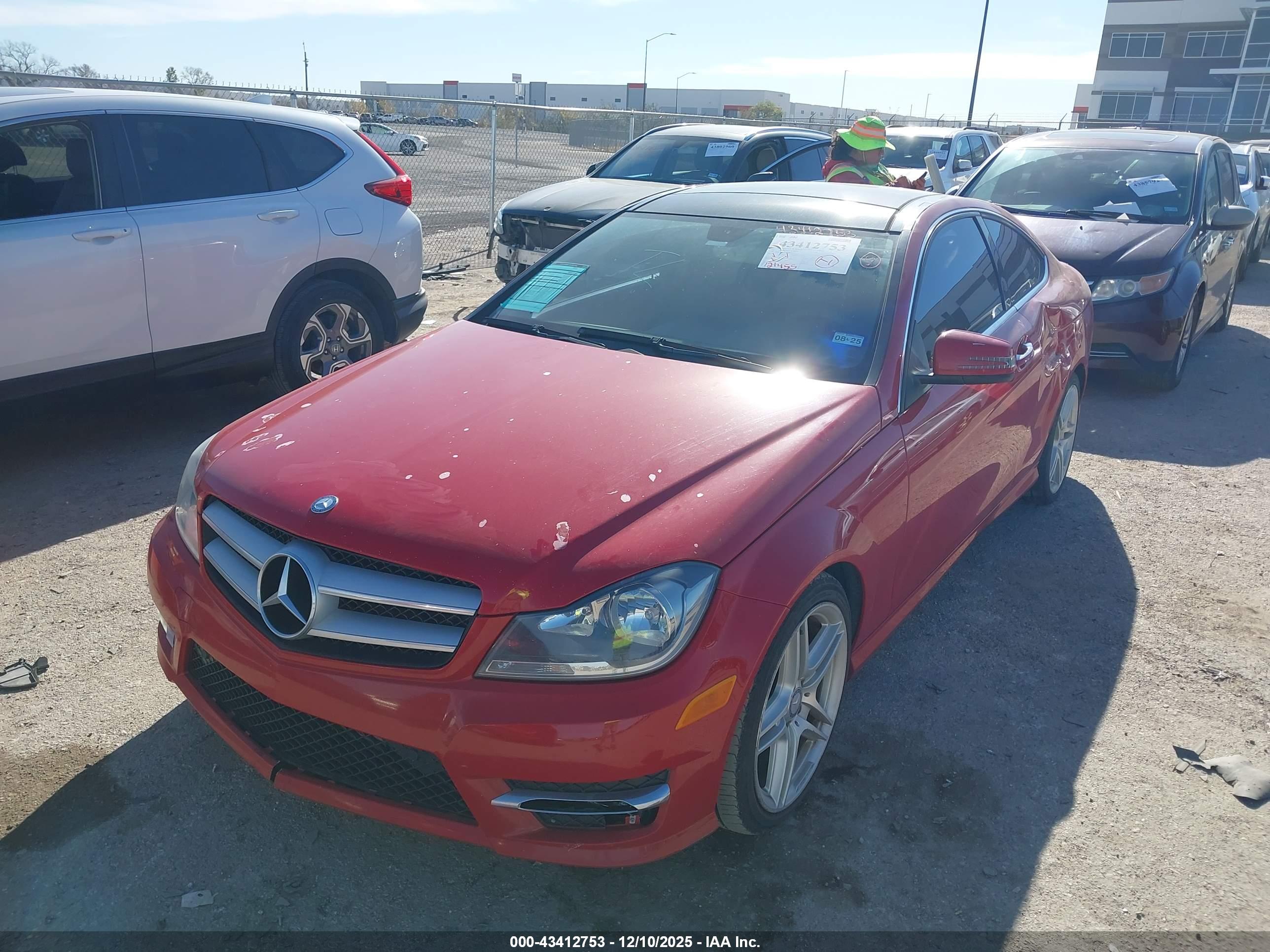 MERCEDES-BENZ C image 2
