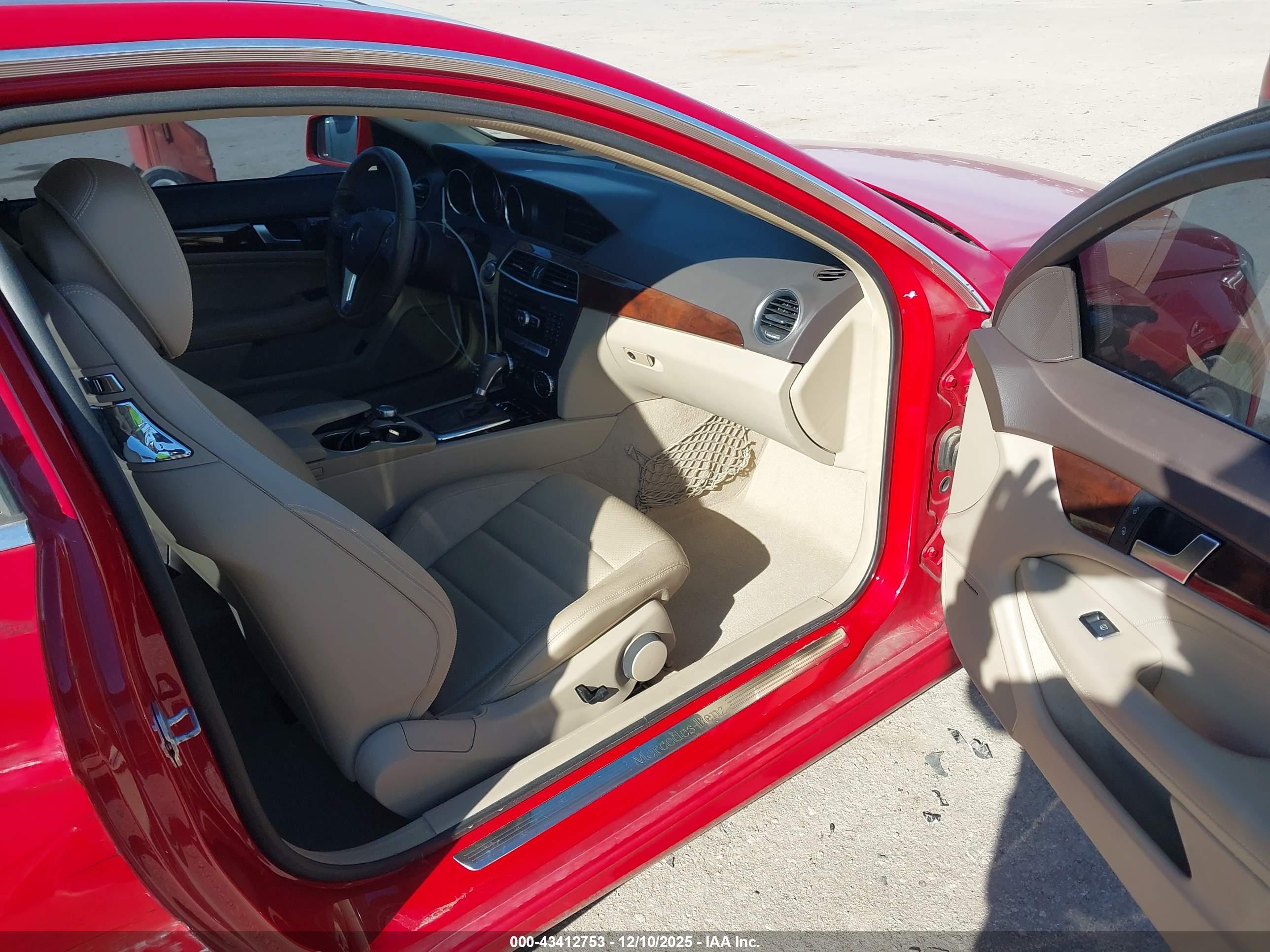 MERCEDES-BENZ C image 5