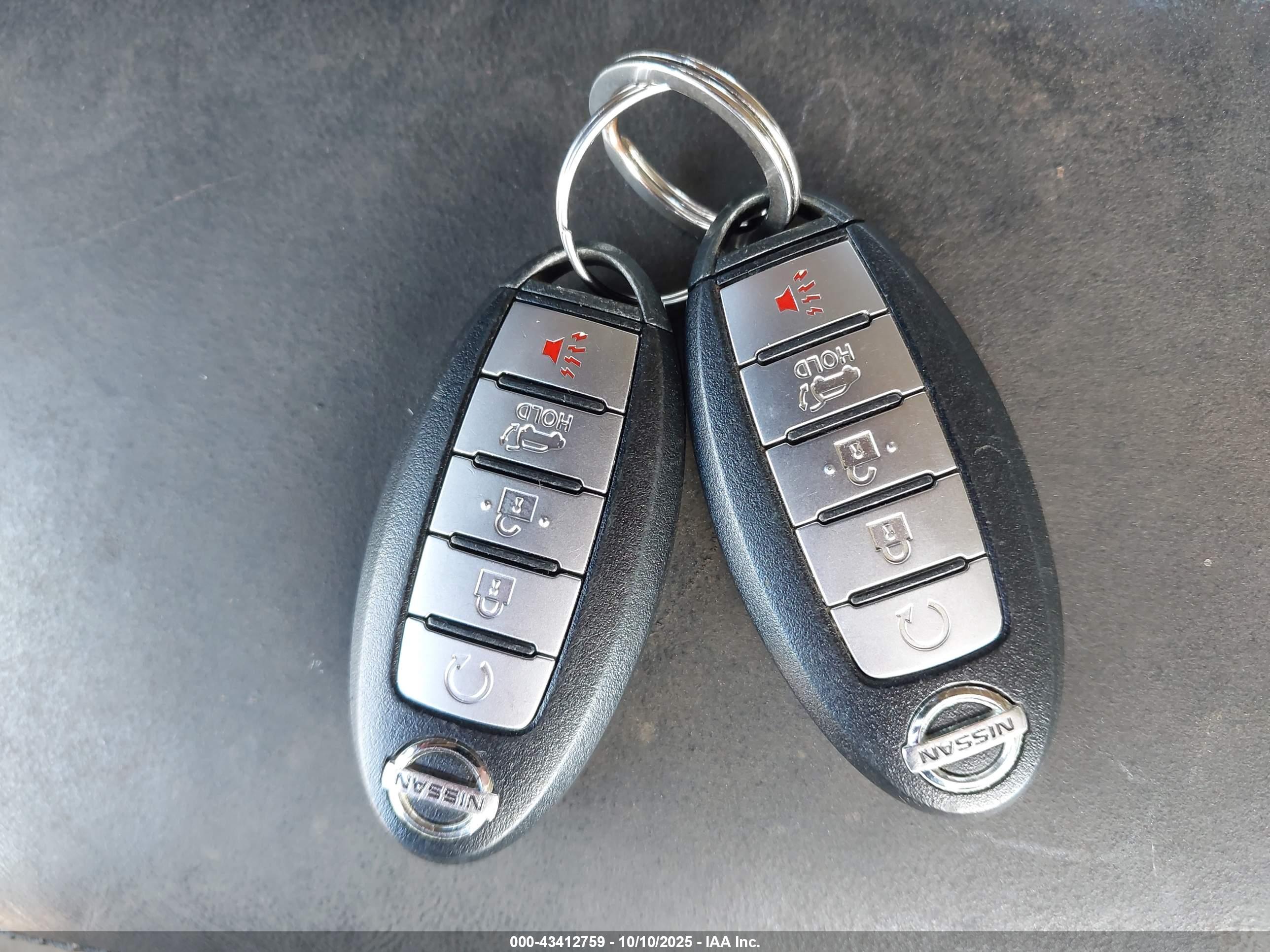 NISSAN MURANO image 11