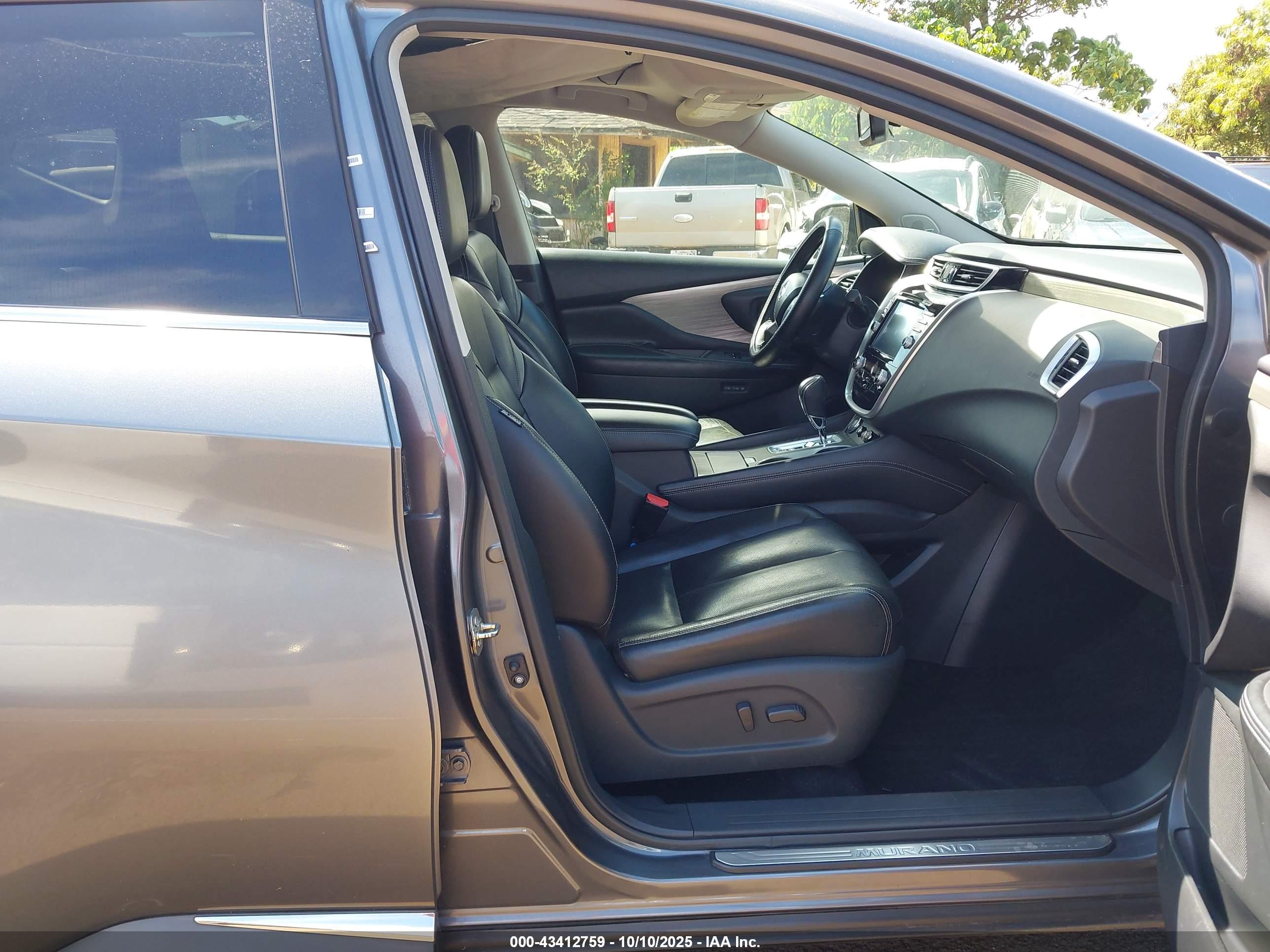 NISSAN MURANO image 5