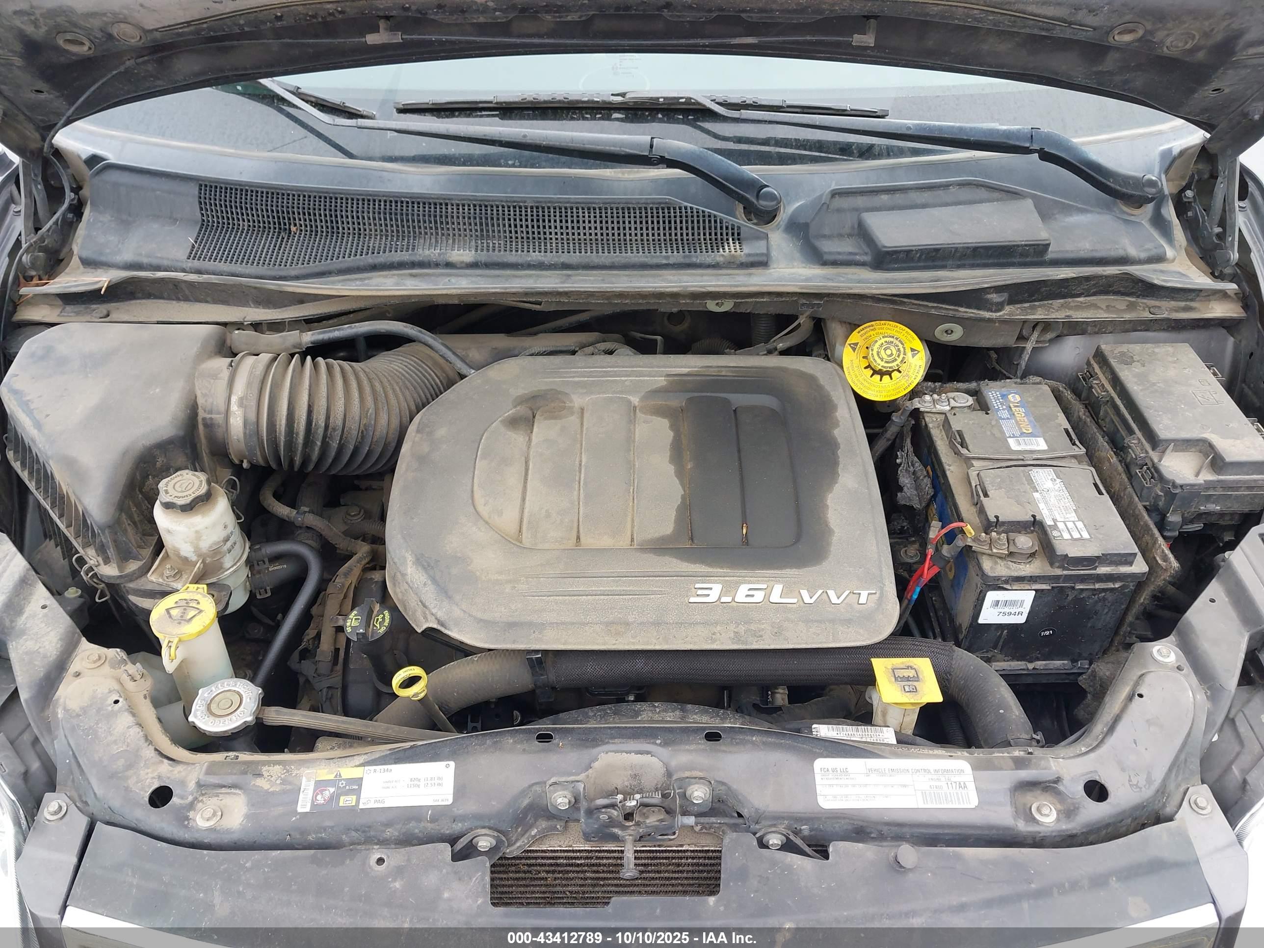CHRYSLER TOWN image 10