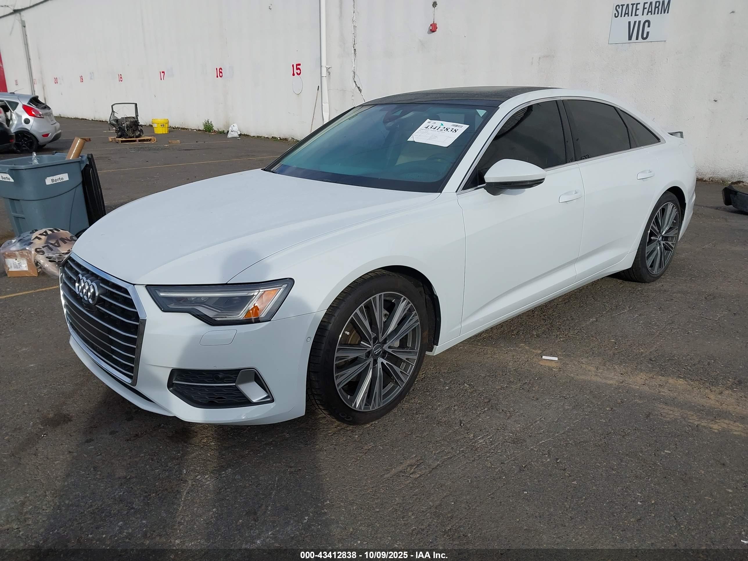 AUDI A6 image 2