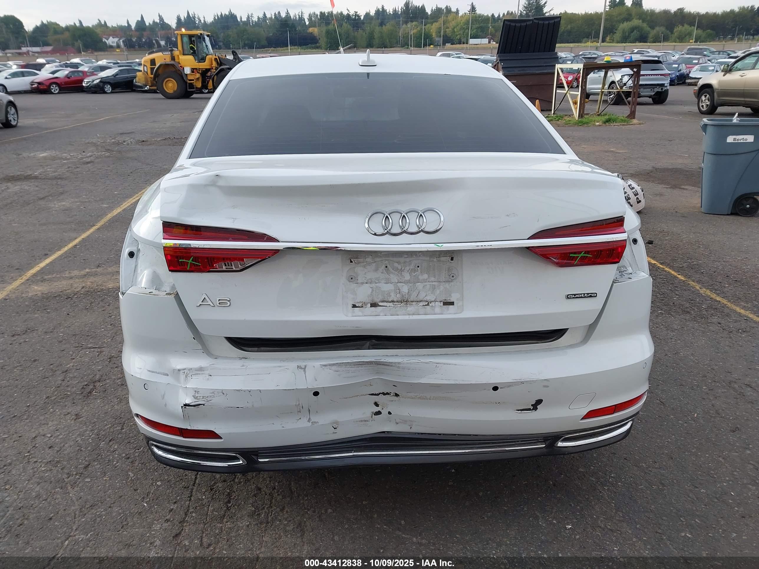AUDI A6 image 6