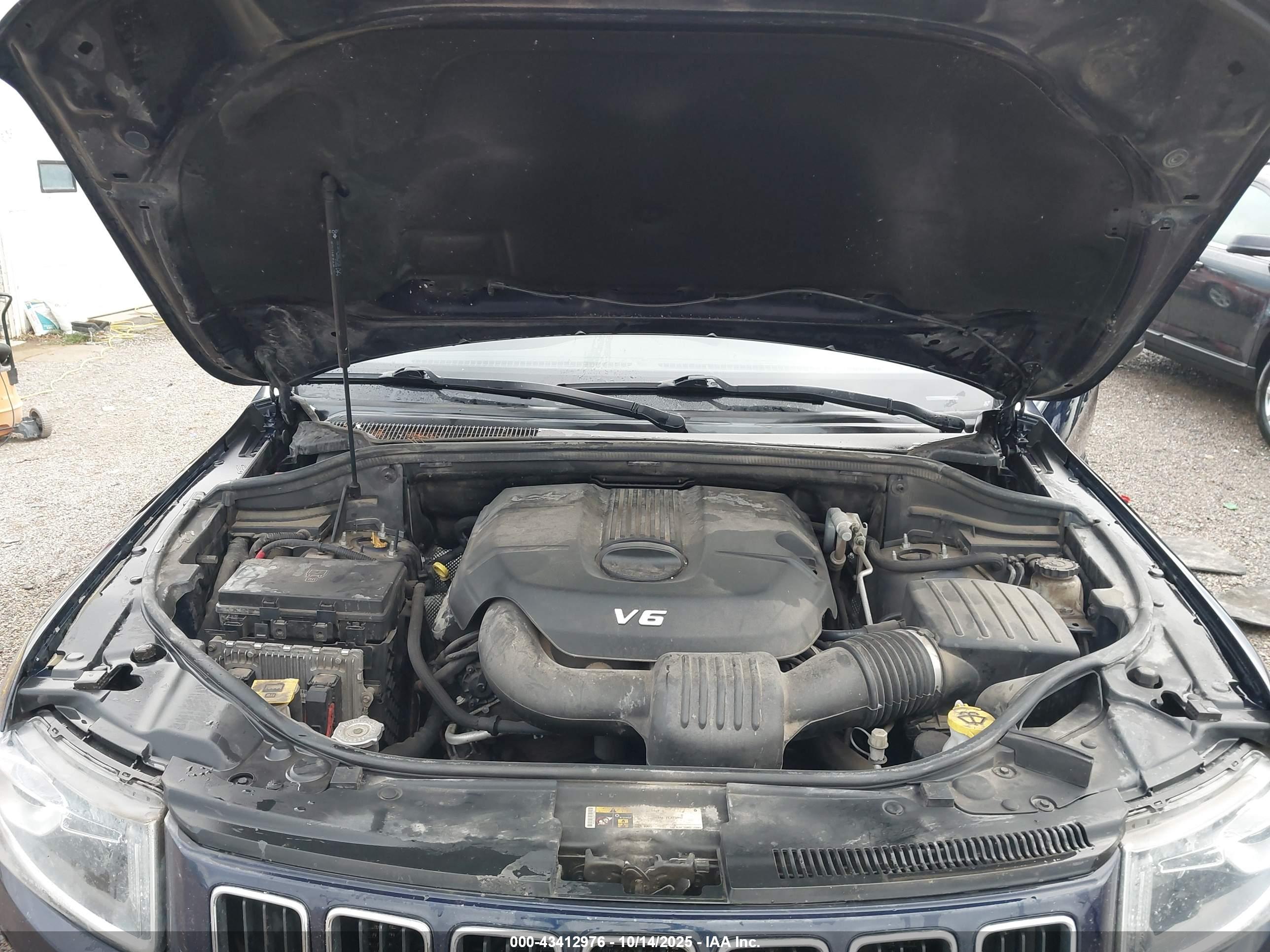 JEEP GRAND image 10
