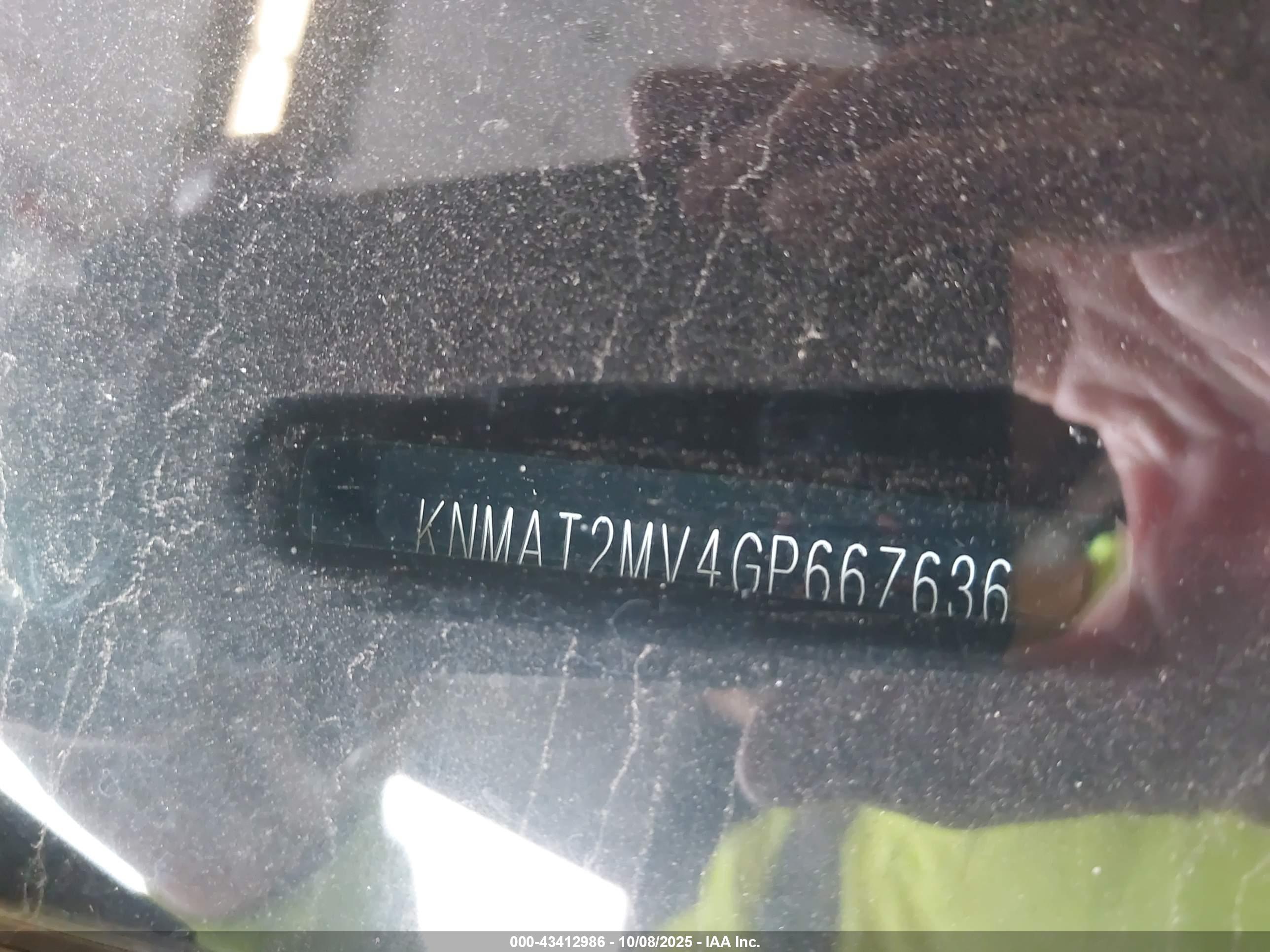NISSAN ROGUE image 9
