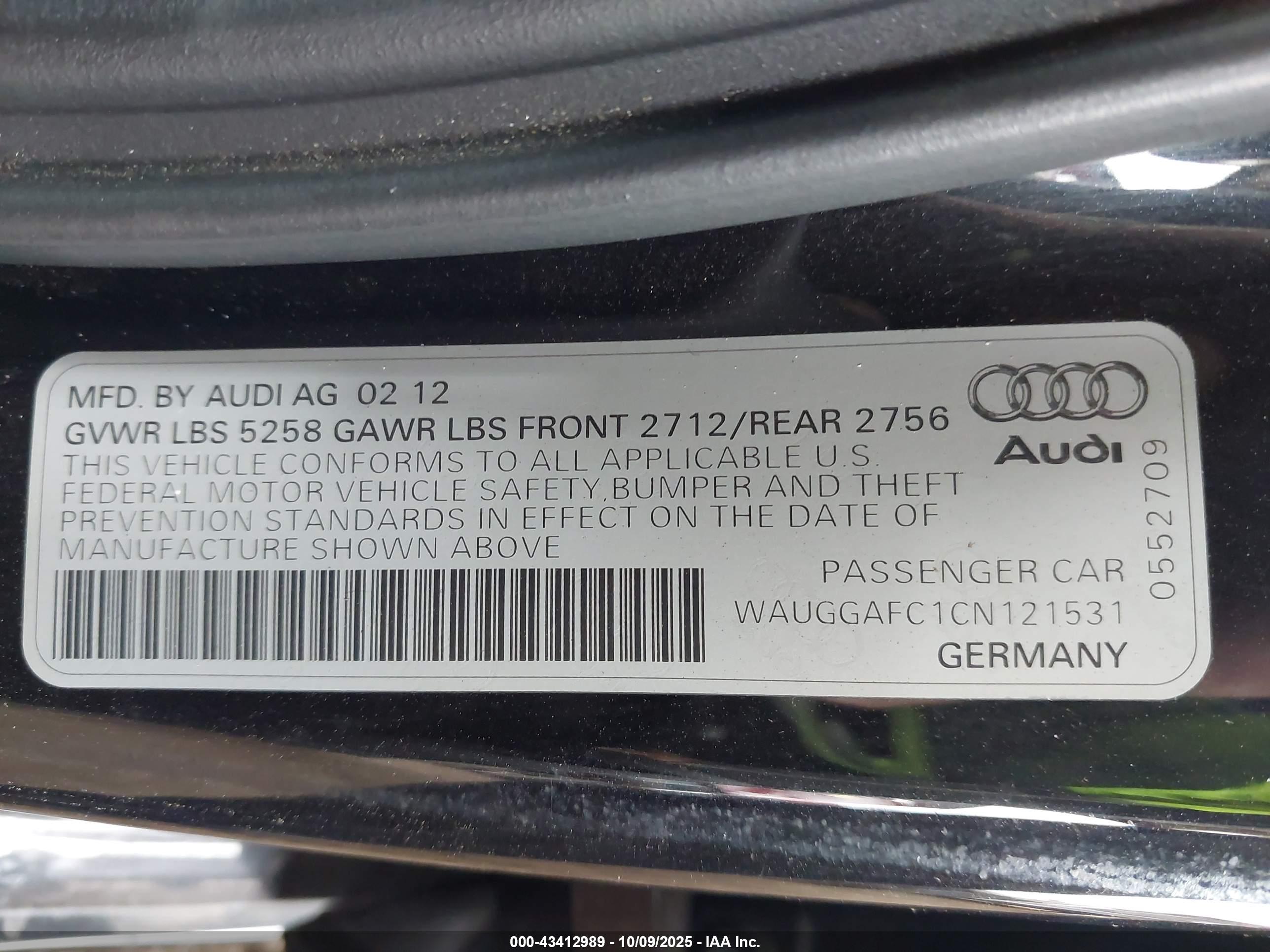 AUDI A6 image 9