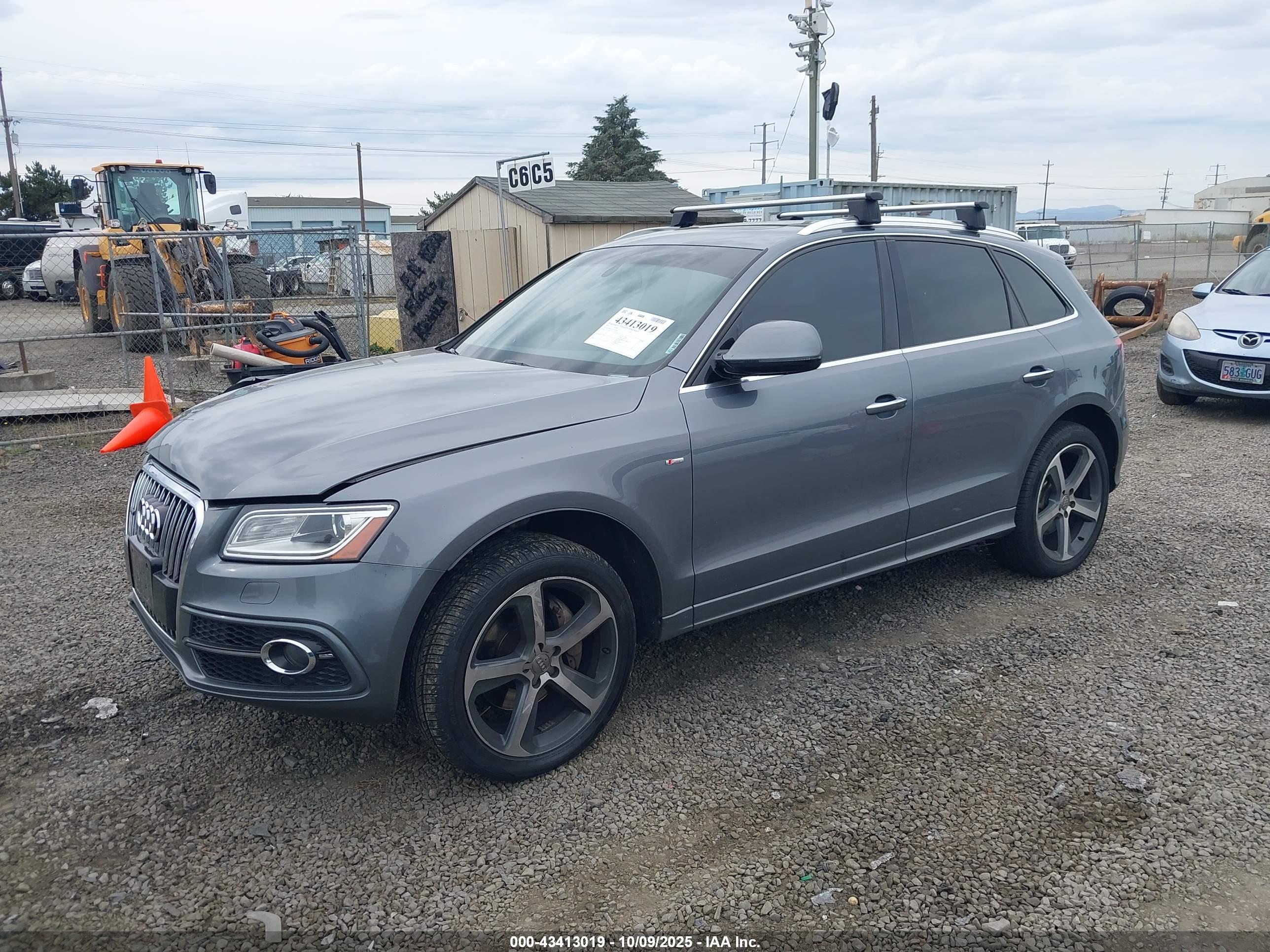 AUDI Q5 image 2