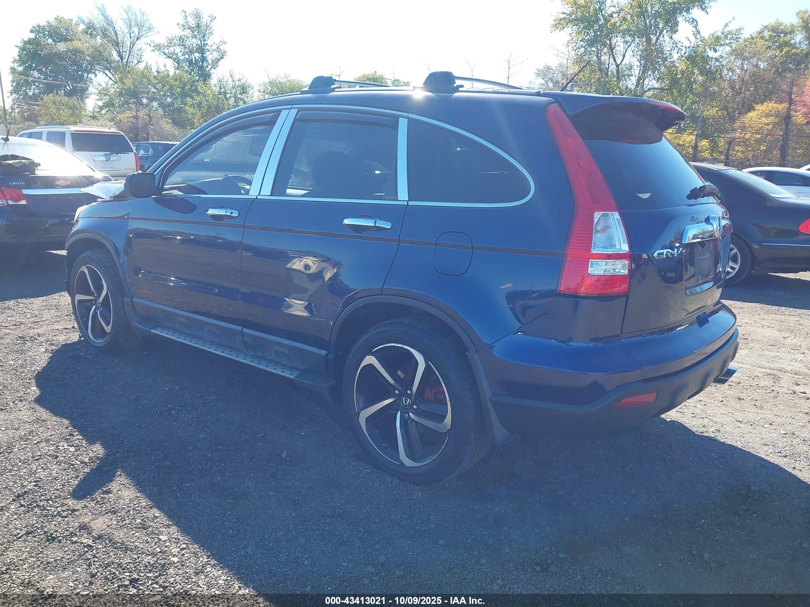 HONDA CR-V image 3
