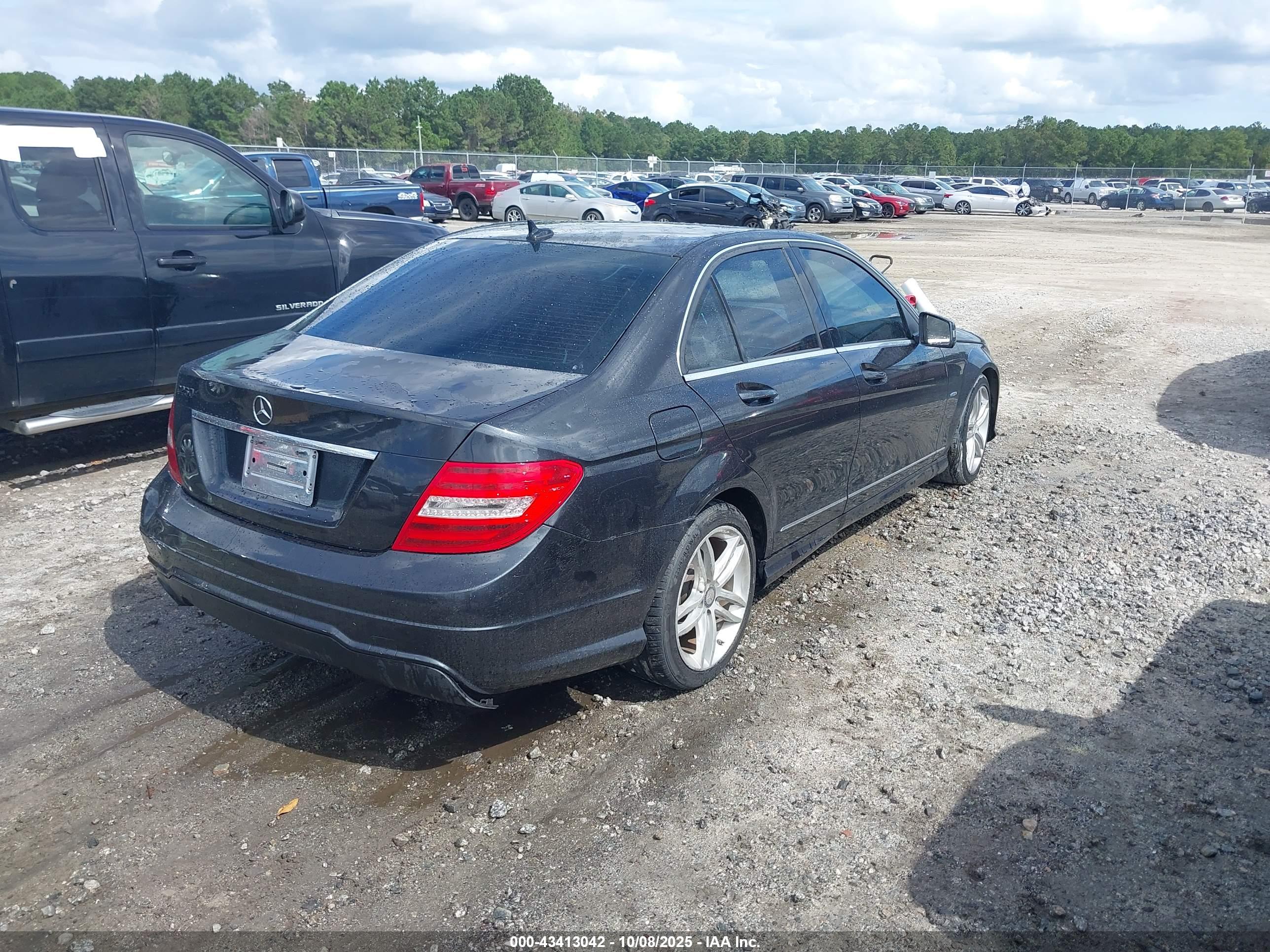 MERCEDES-BENZ C image 4