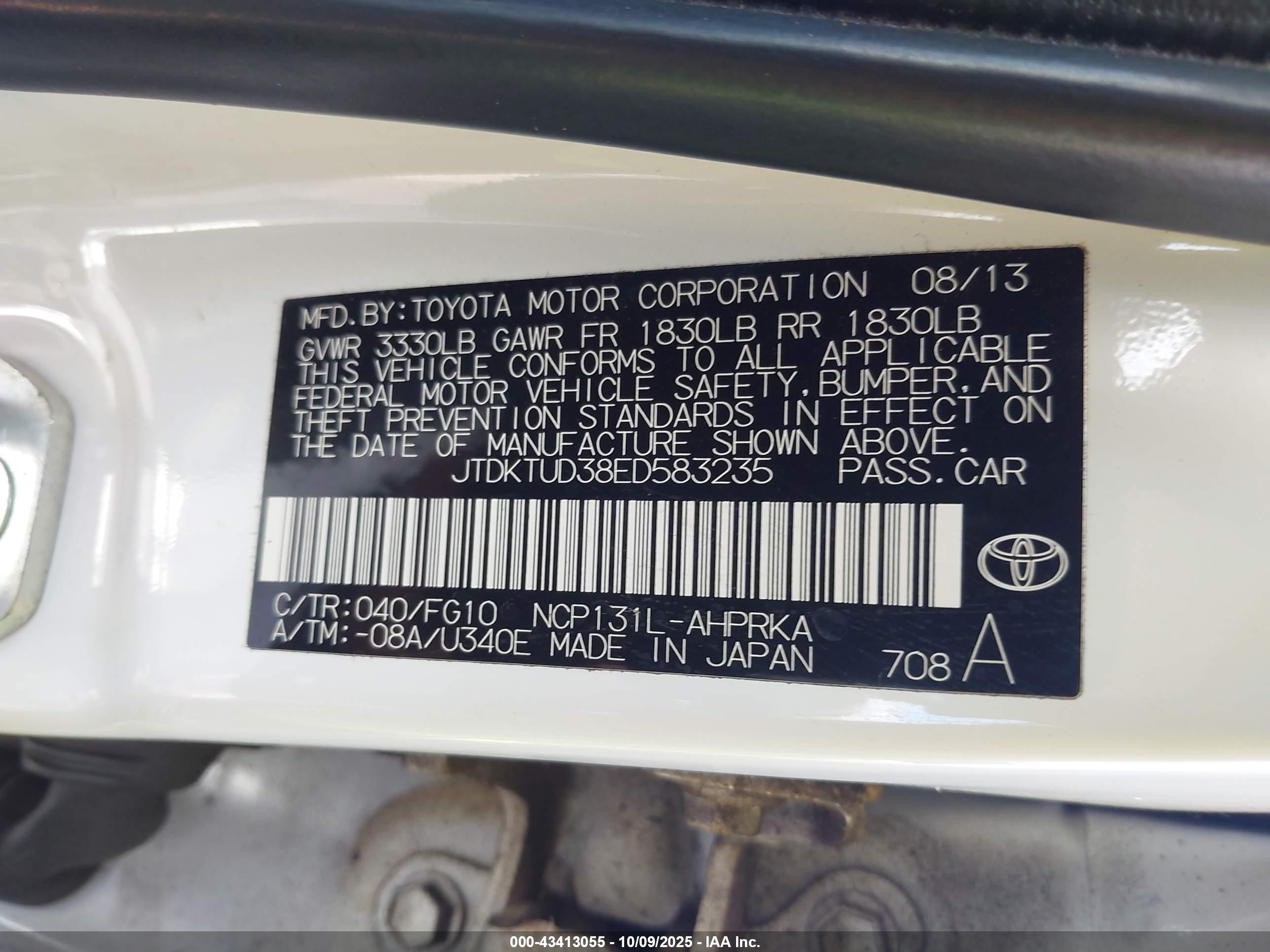 TOYOTA YARIS image 9