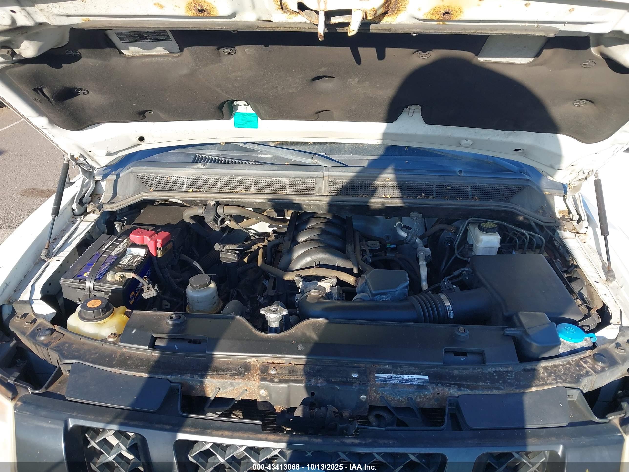 NISSAN TITAN image 10