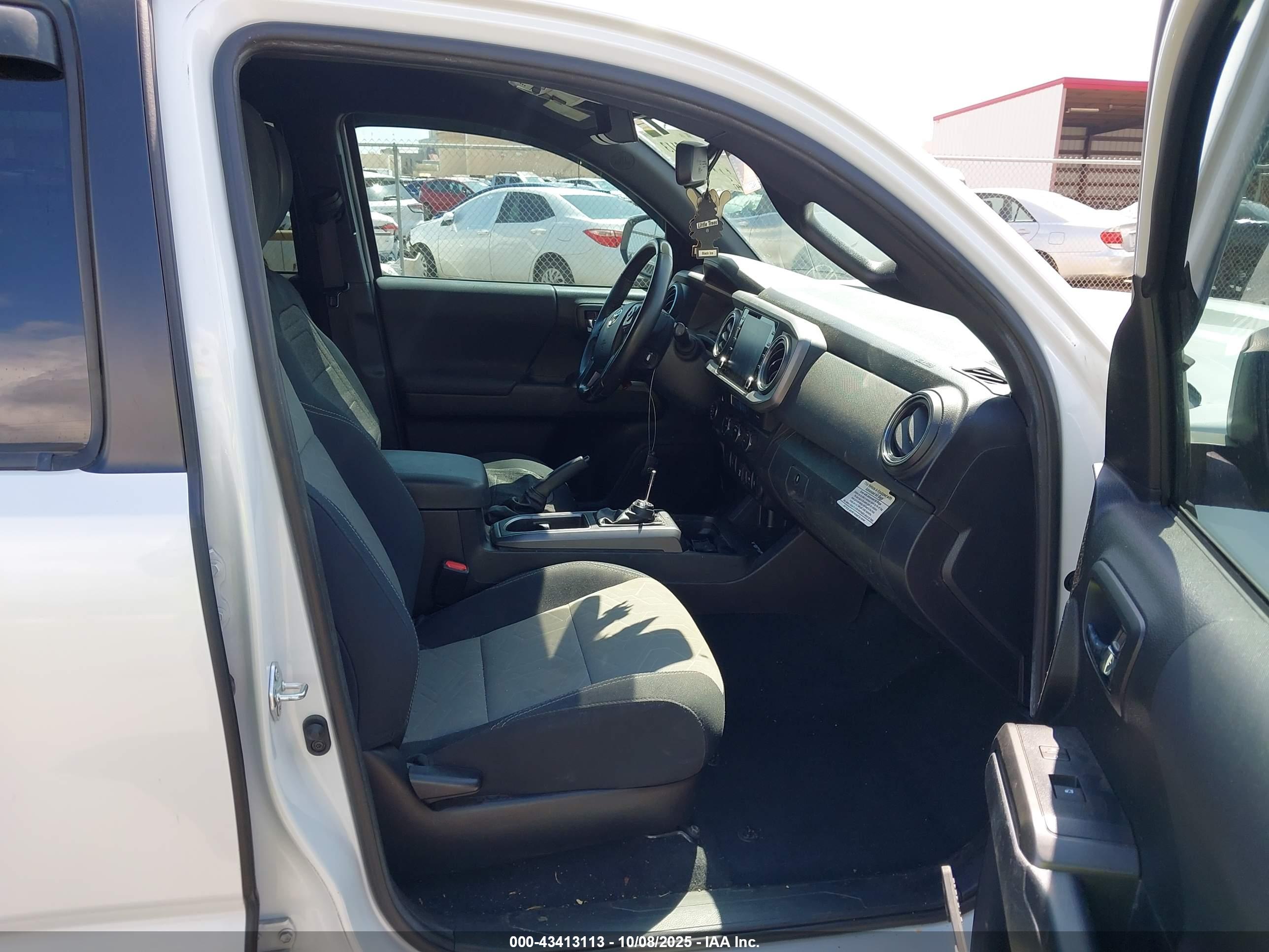 TOYOTA TACOMA image 5