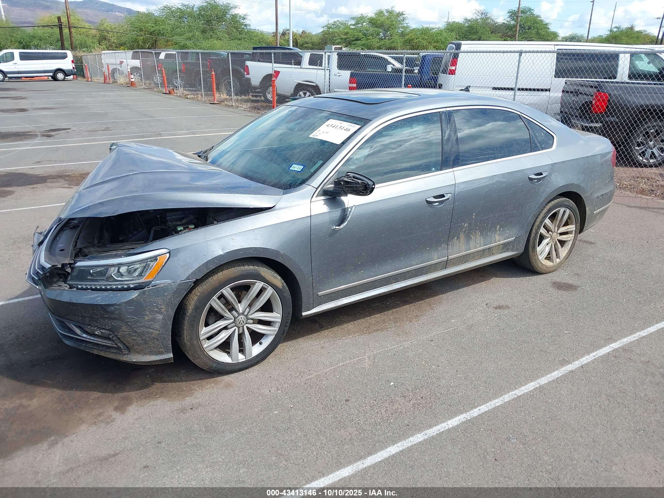 VOLKSWAGEN PASSAT image 2