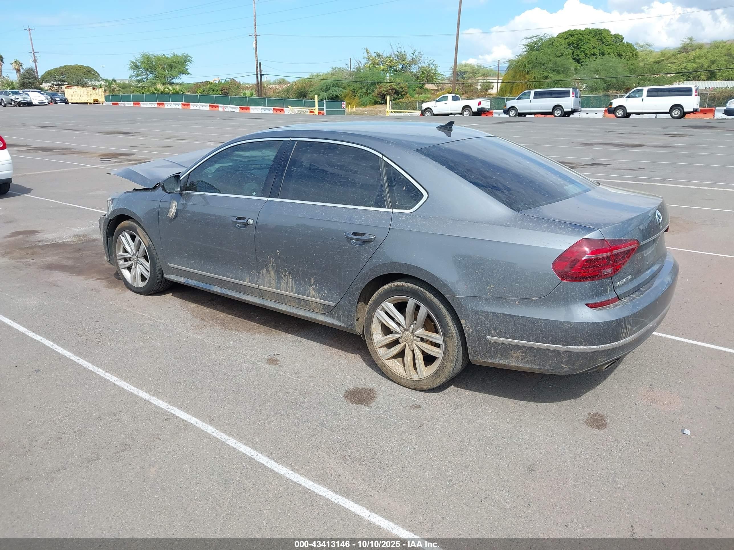 VOLKSWAGEN PASSAT image 3