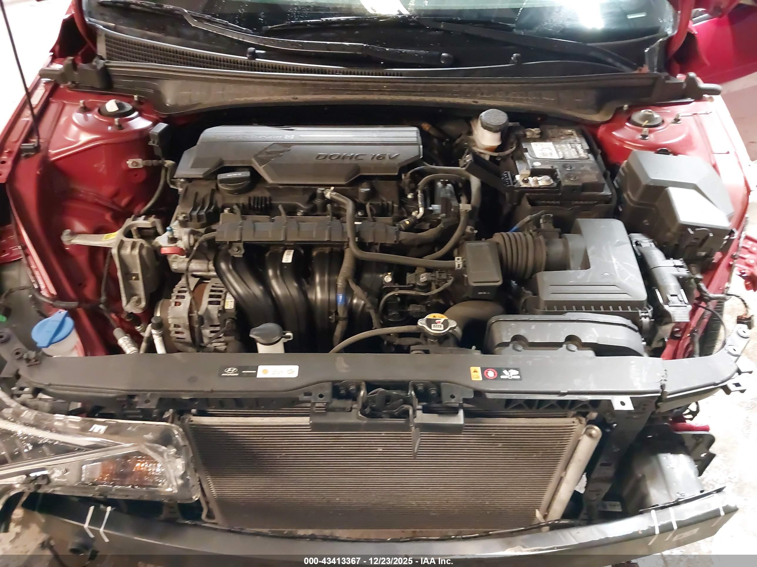 HYUNDAI ELANTRA image 10