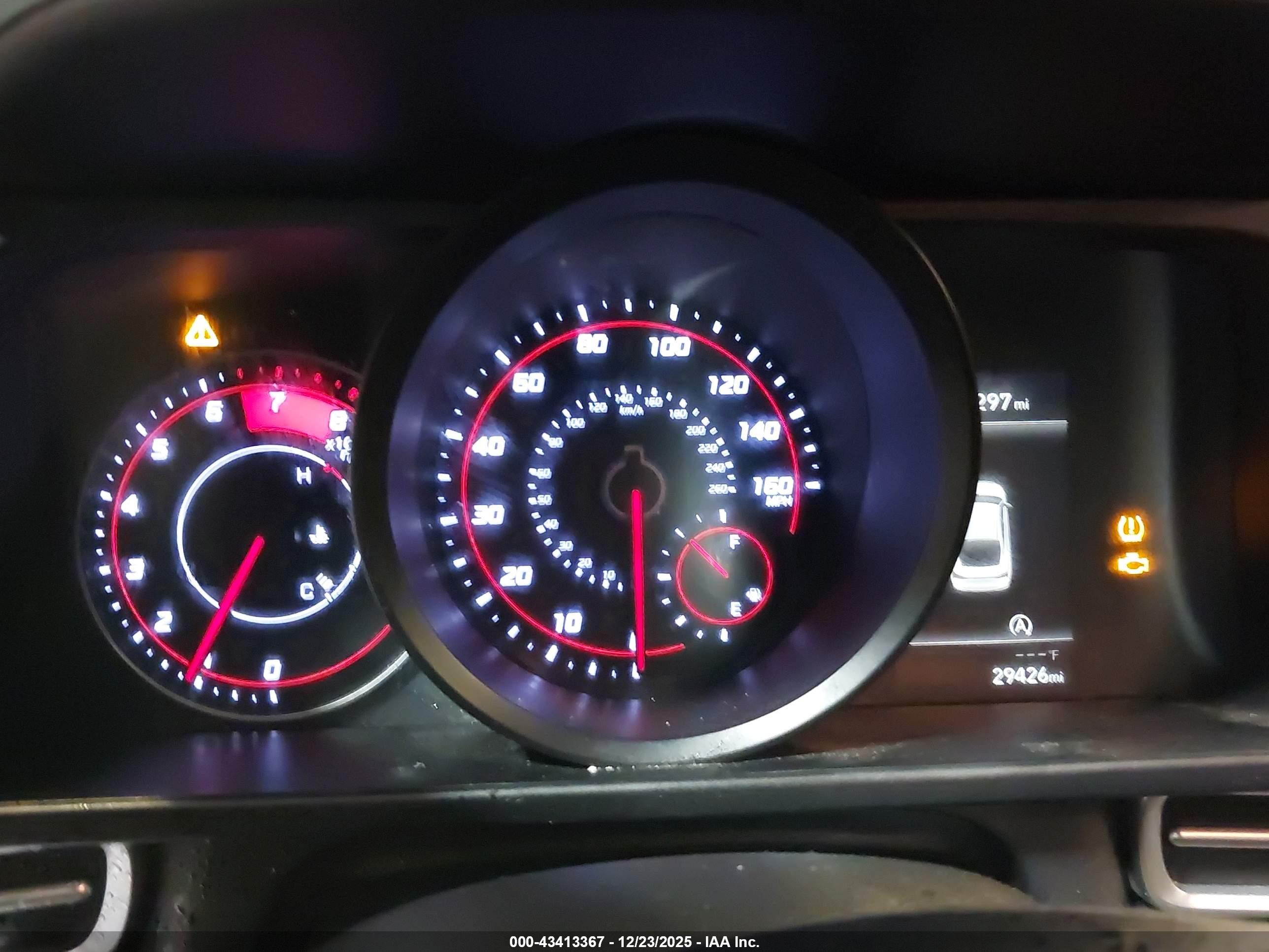 HYUNDAI ELANTRA image 7