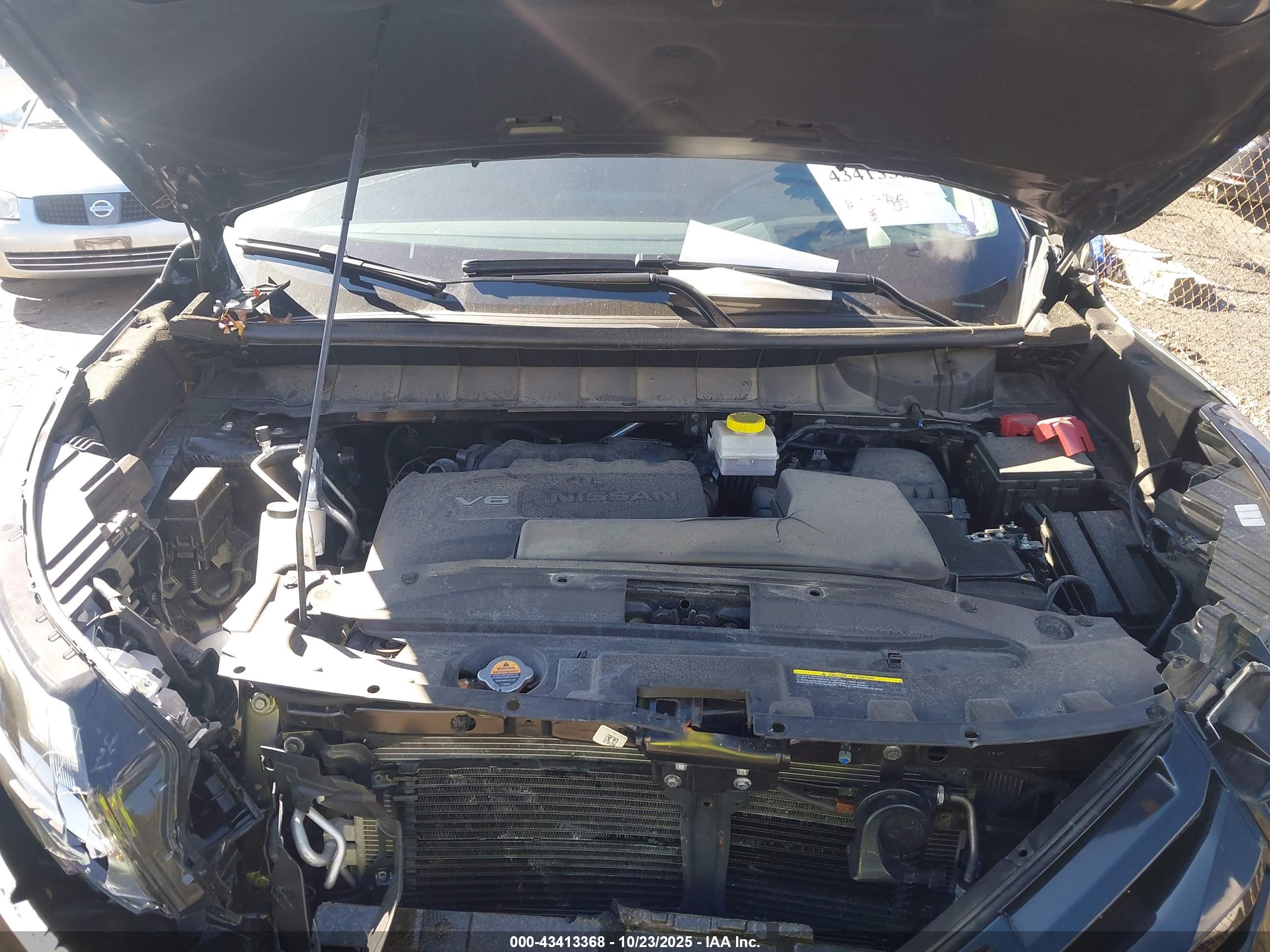 NISSAN PATHFINDER image 10