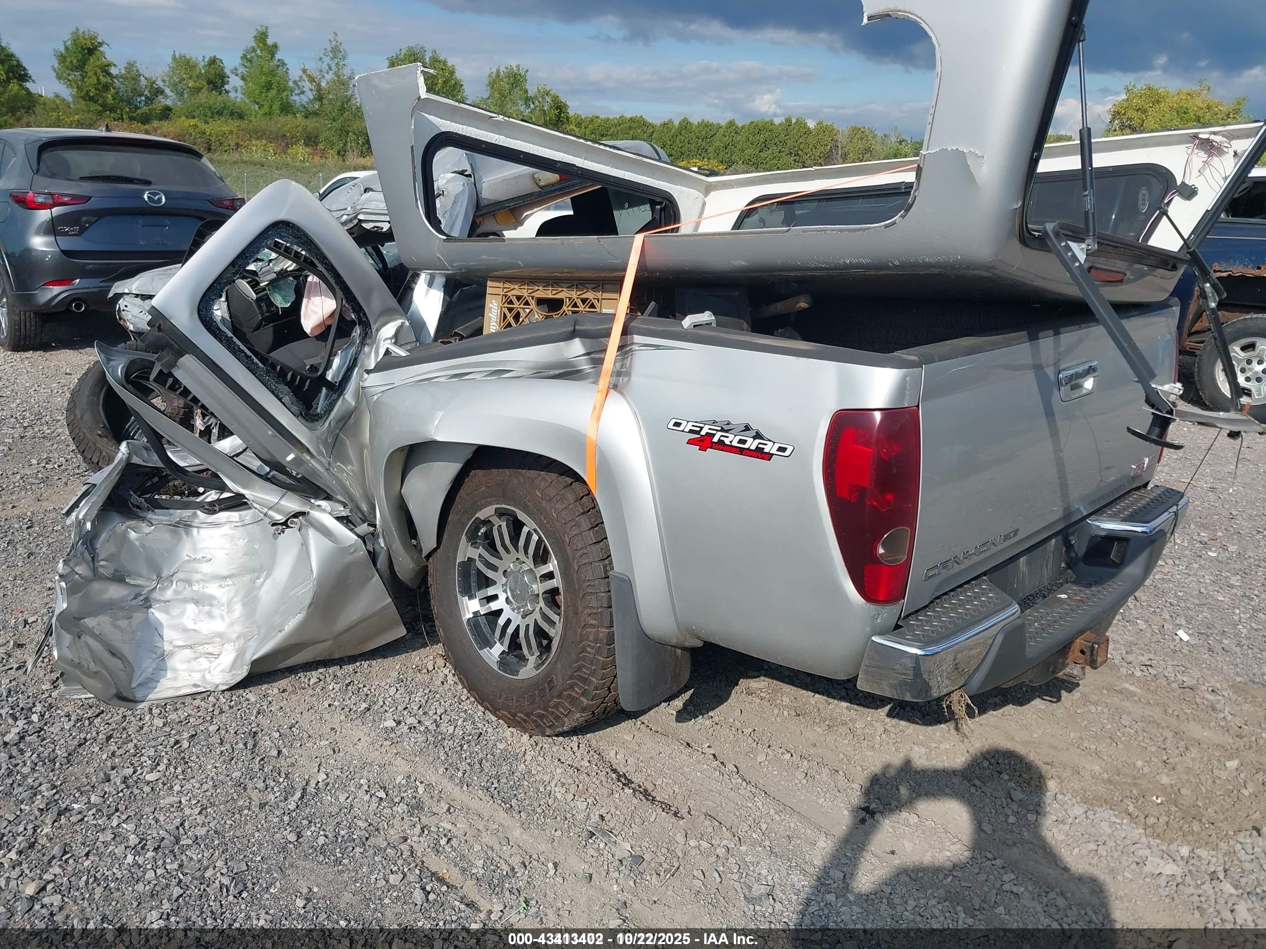 GMC CANYON image 3