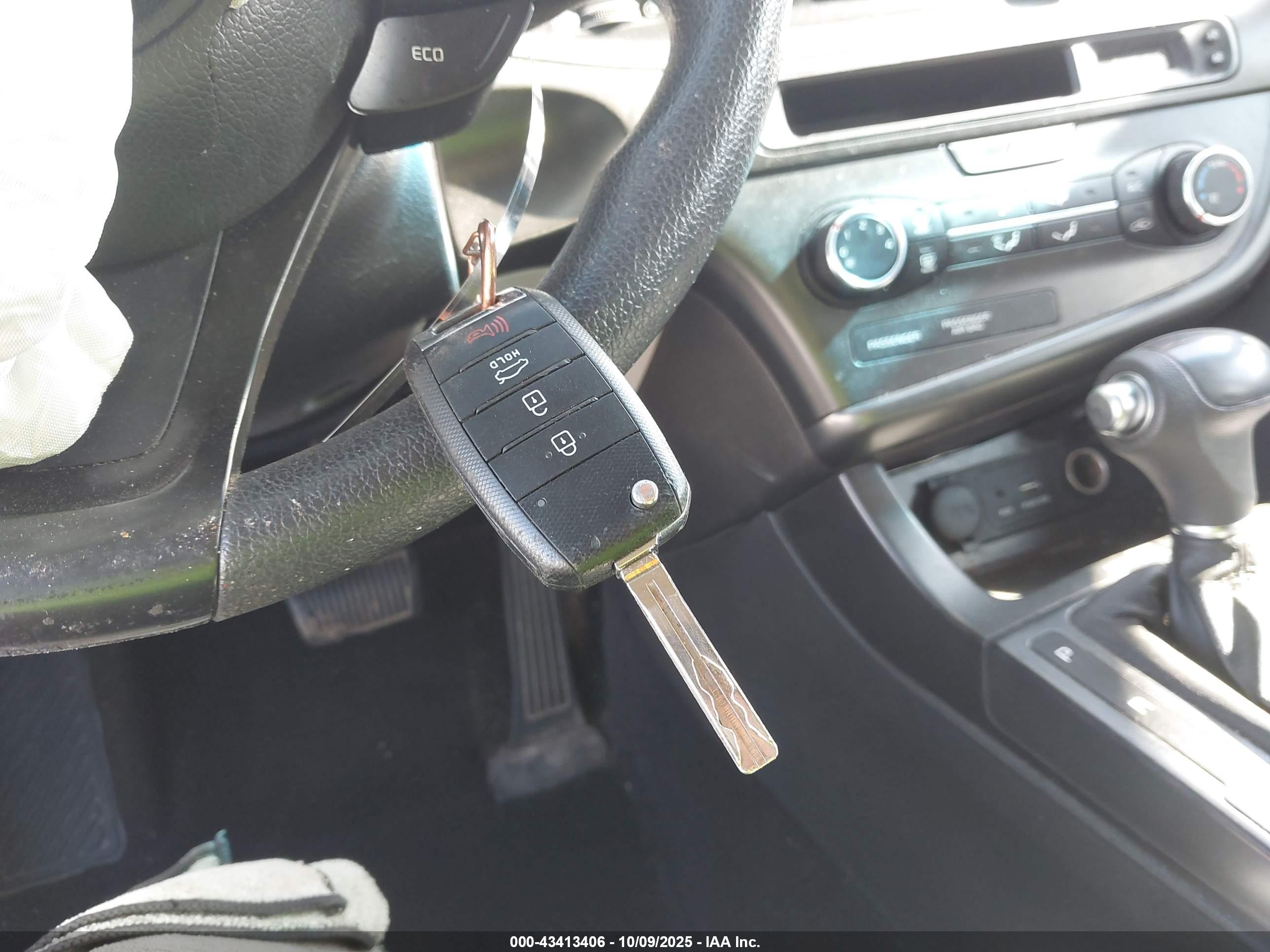 KIA OPTIMA image 11