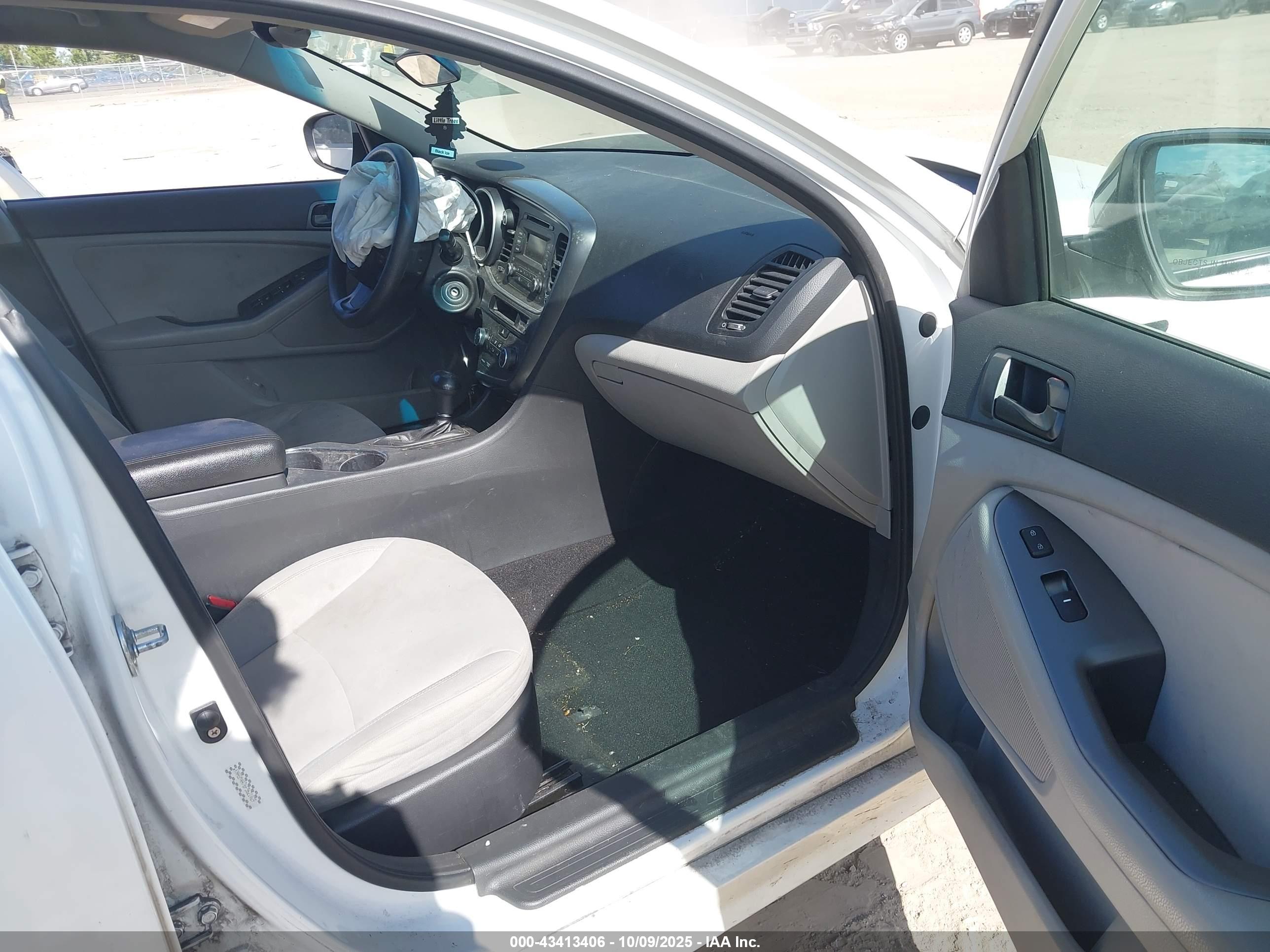 KIA OPTIMA image 5