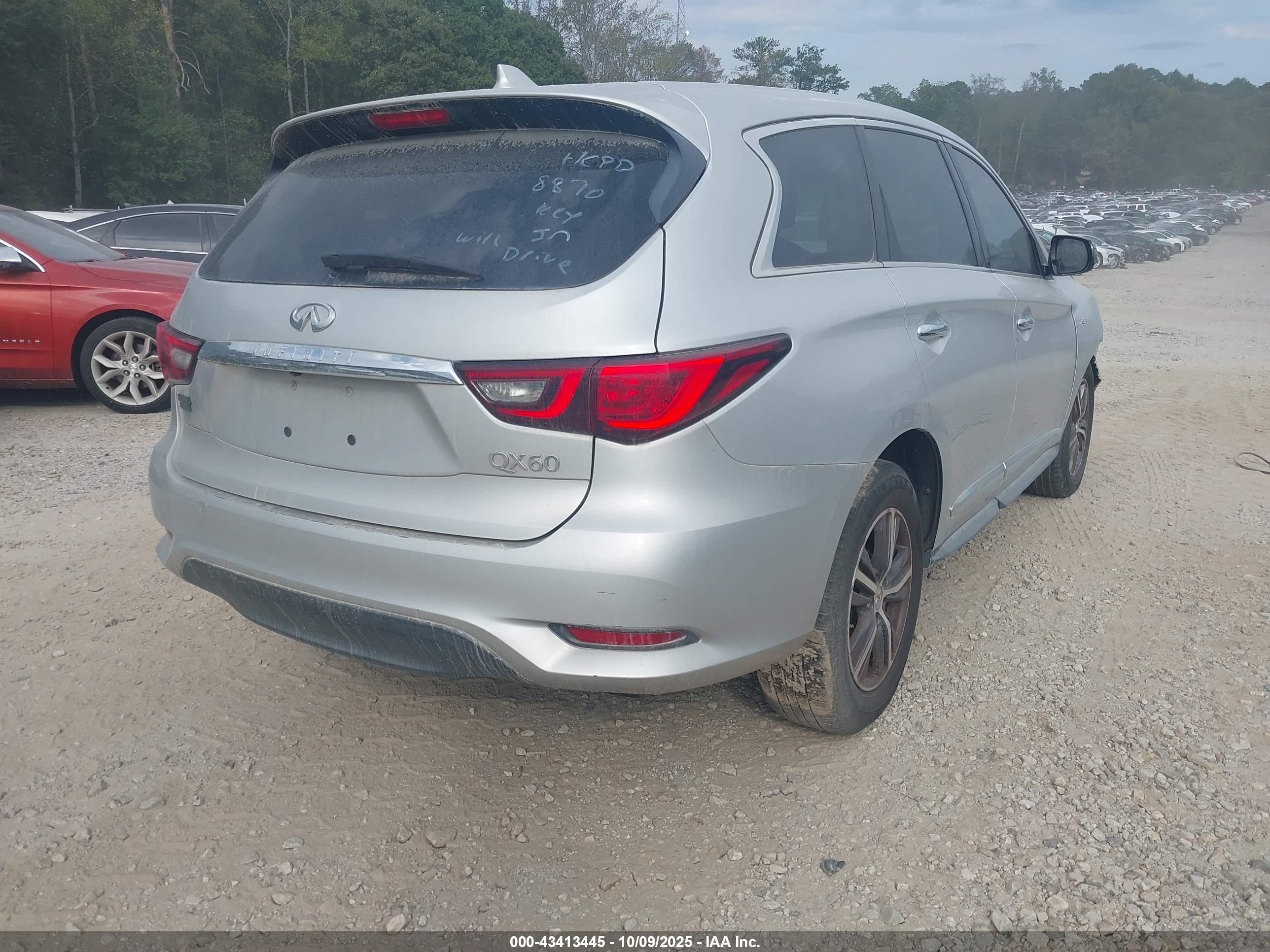 INFINITI QX60 image 4