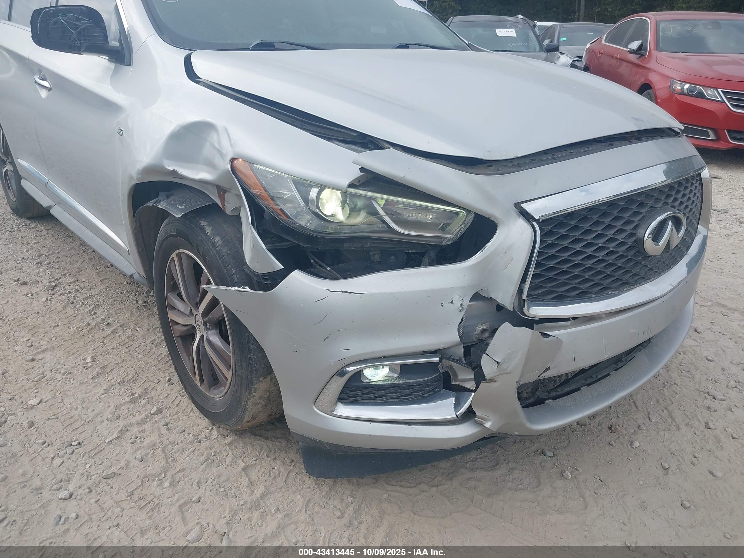 INFINITI QX60 image 6
