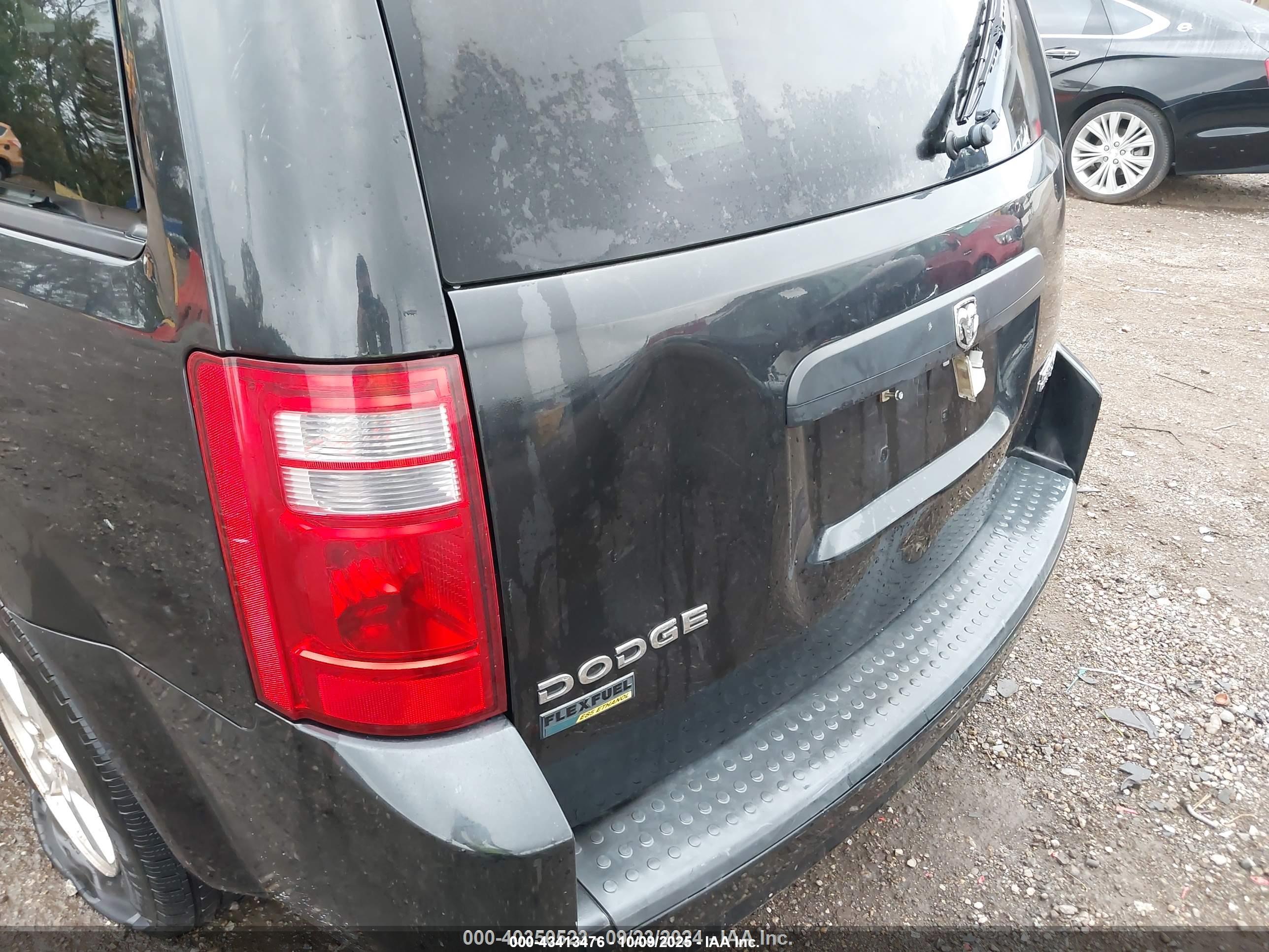 DODGE GRAND image 6