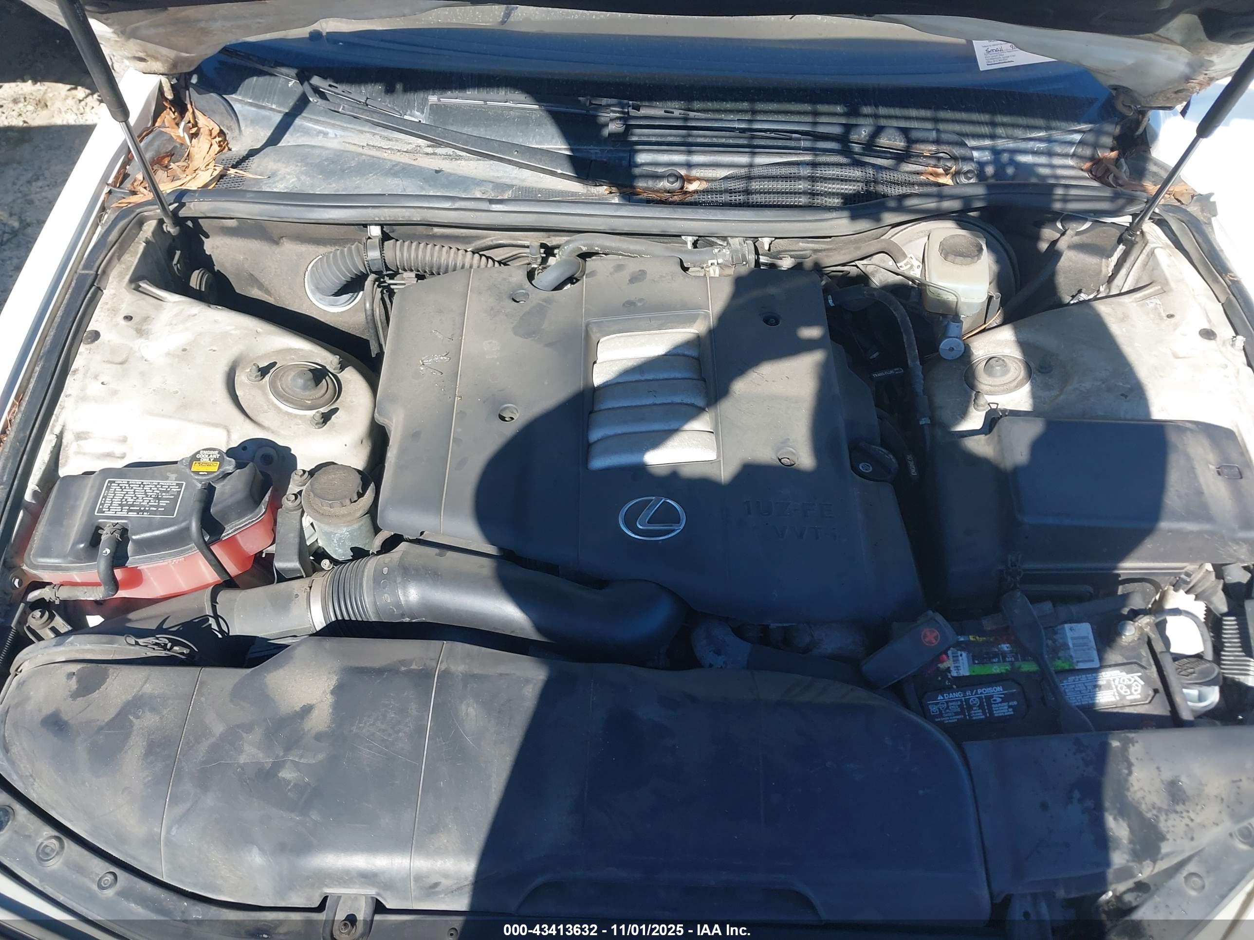 LEXUS LS image 10