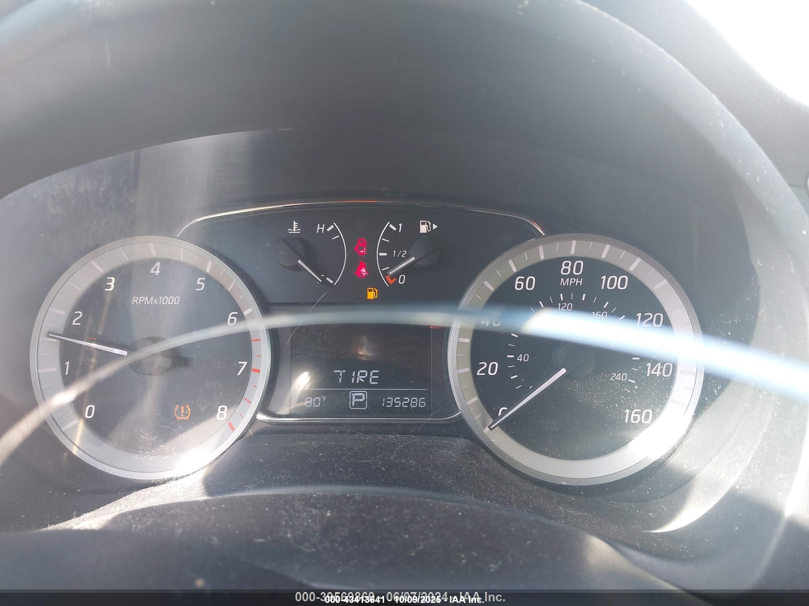 NISSAN SENTRA image 7