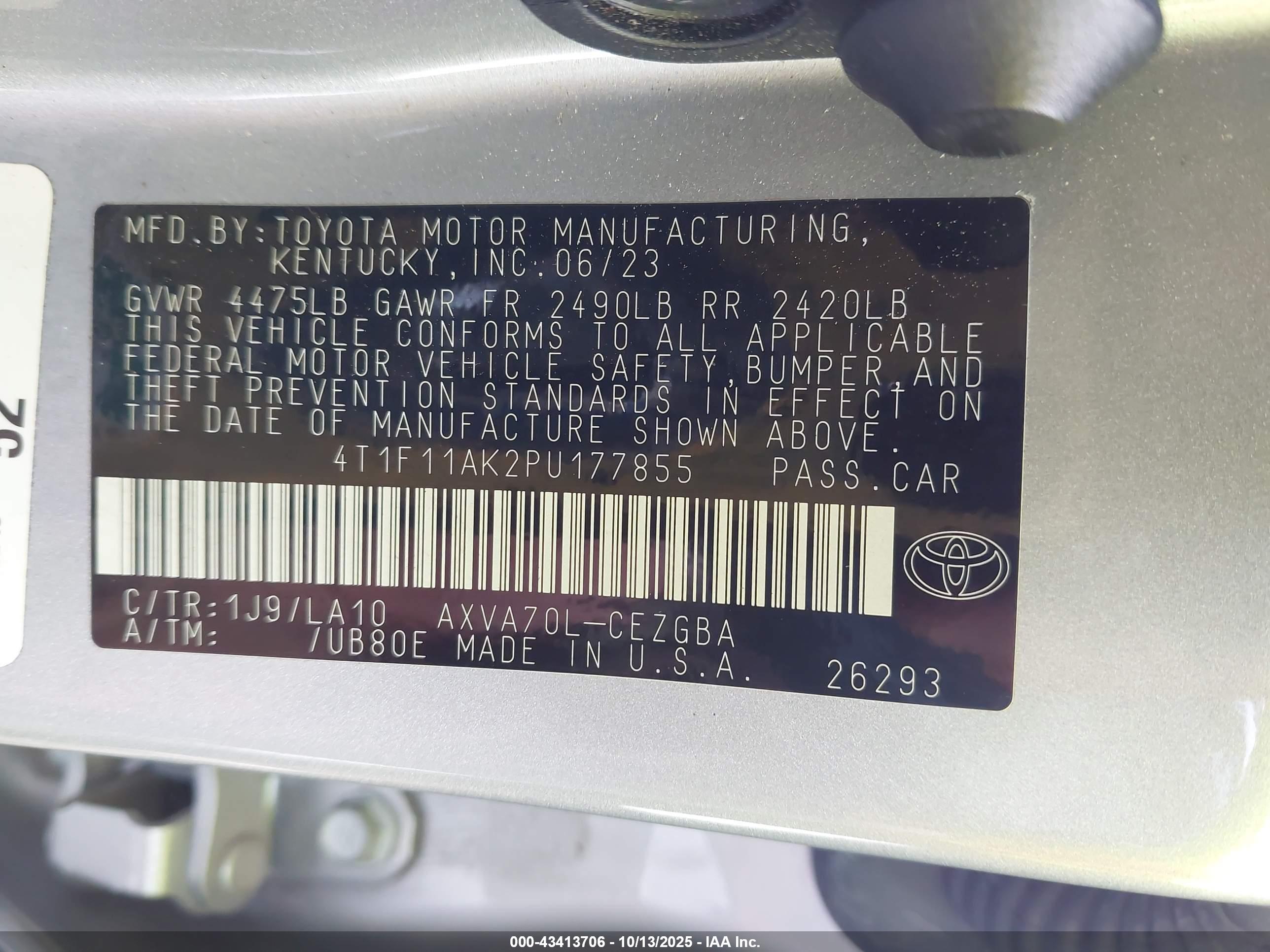 TOYOTA CAMRY image 9