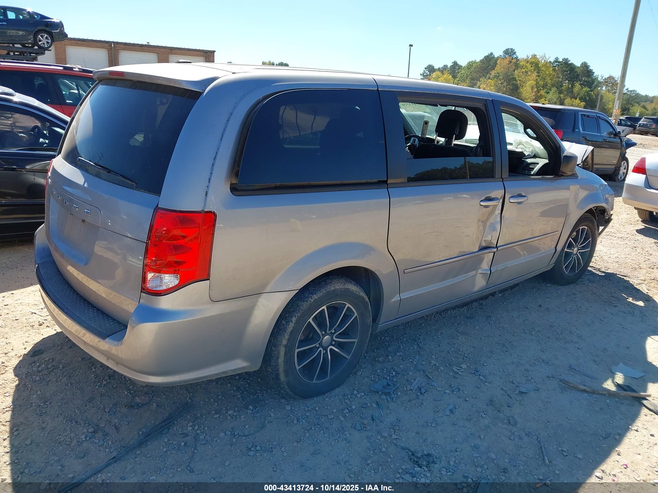 DODGE GRAND image 4
