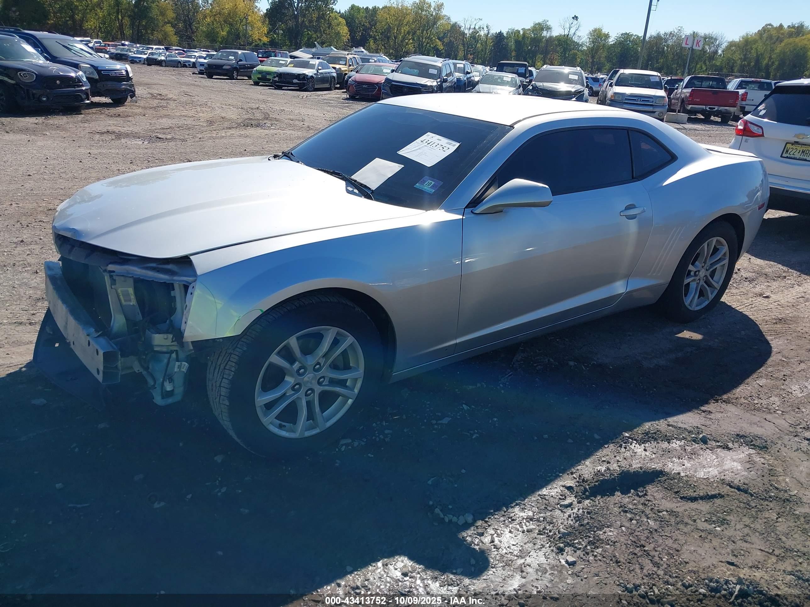 CHEVROLET CAMARO image 2