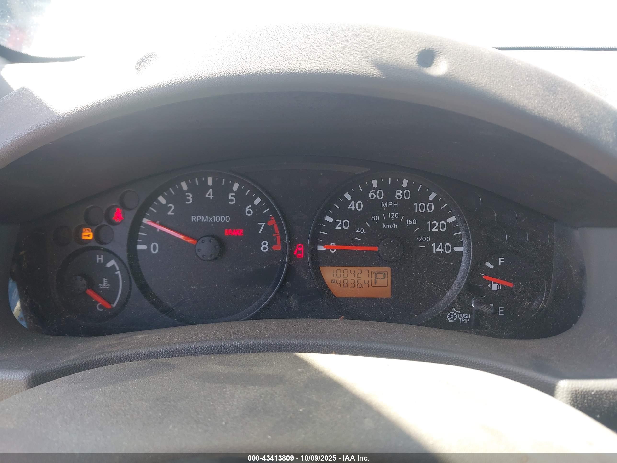 NISSAN FRONTIER image 7