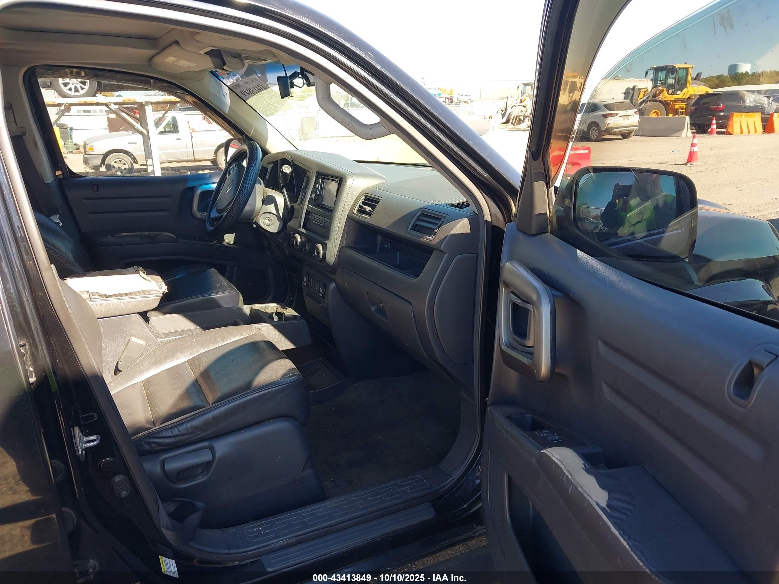 HONDA RIDGELINE image 5