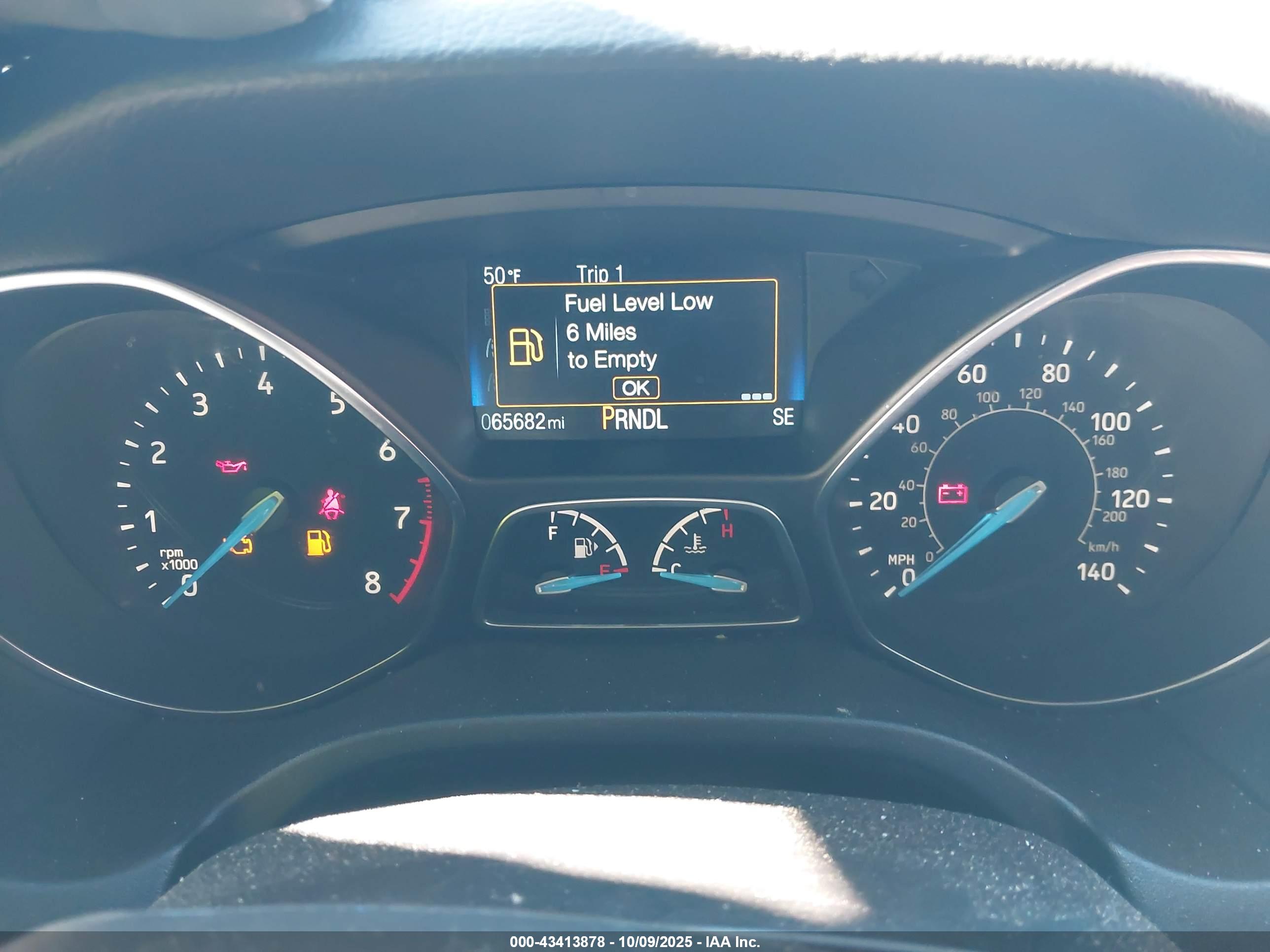 FORD FOCUS image 7