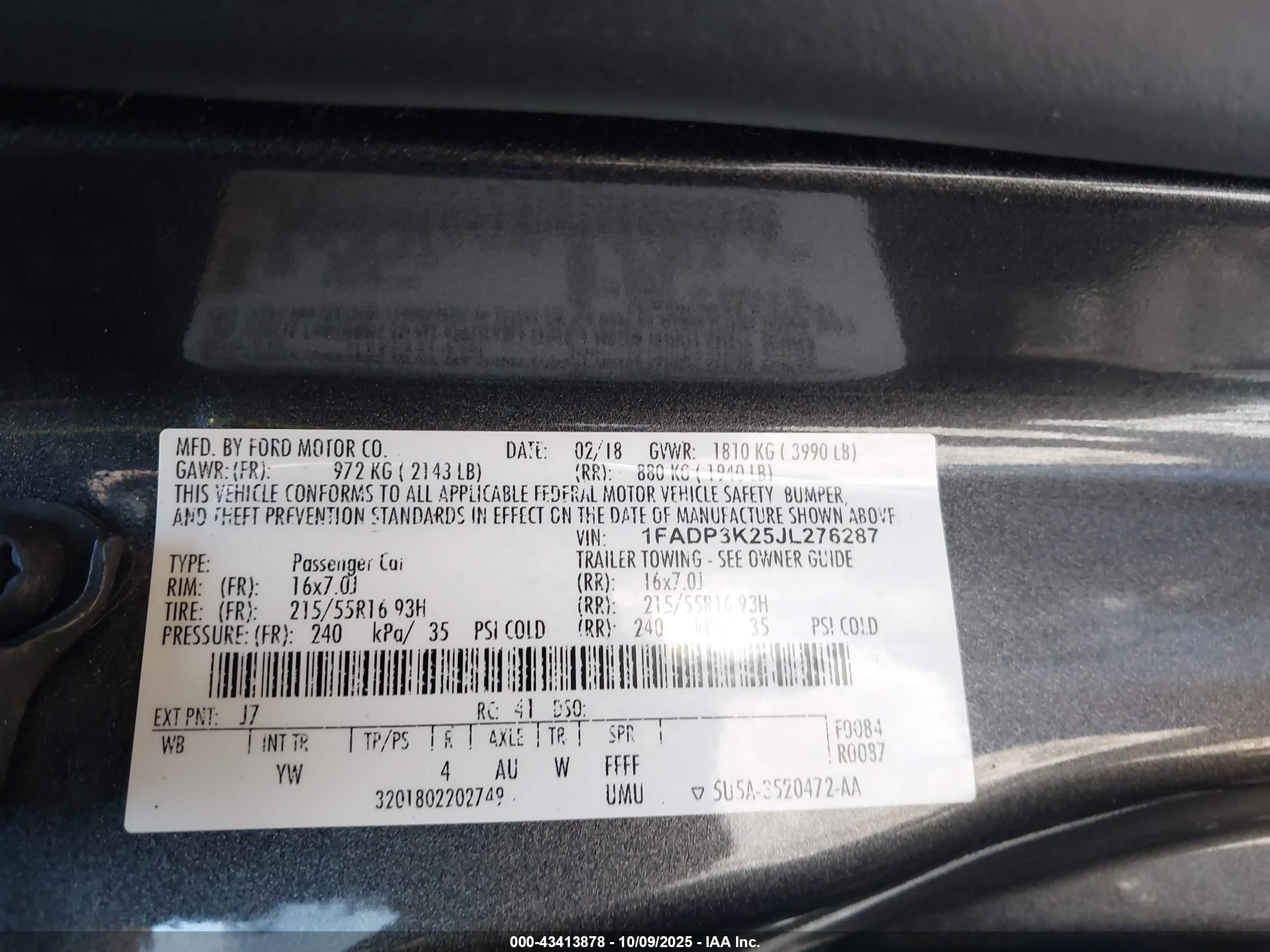 FORD FOCUS image 9