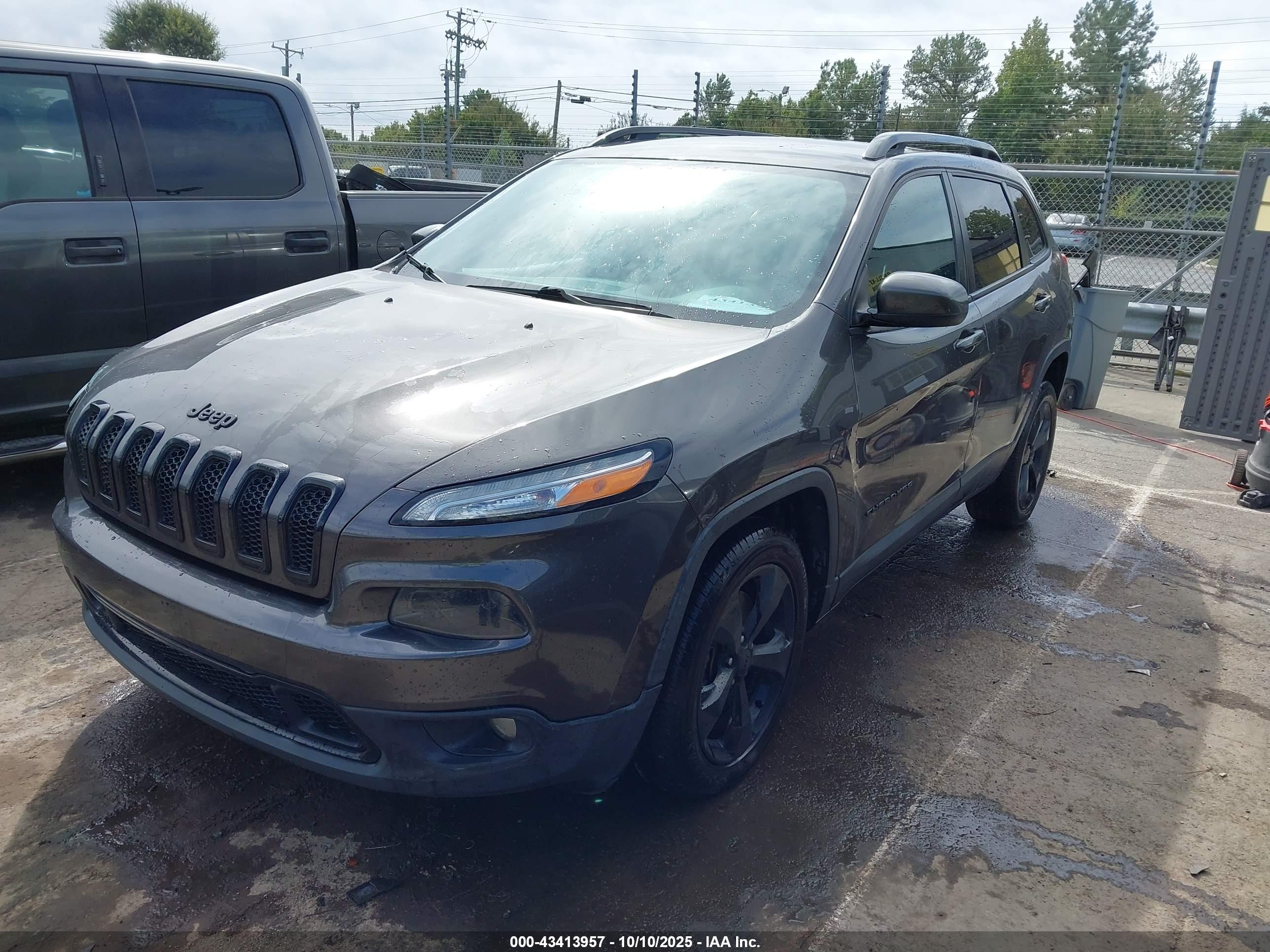 JEEP CHEROKEE image 2