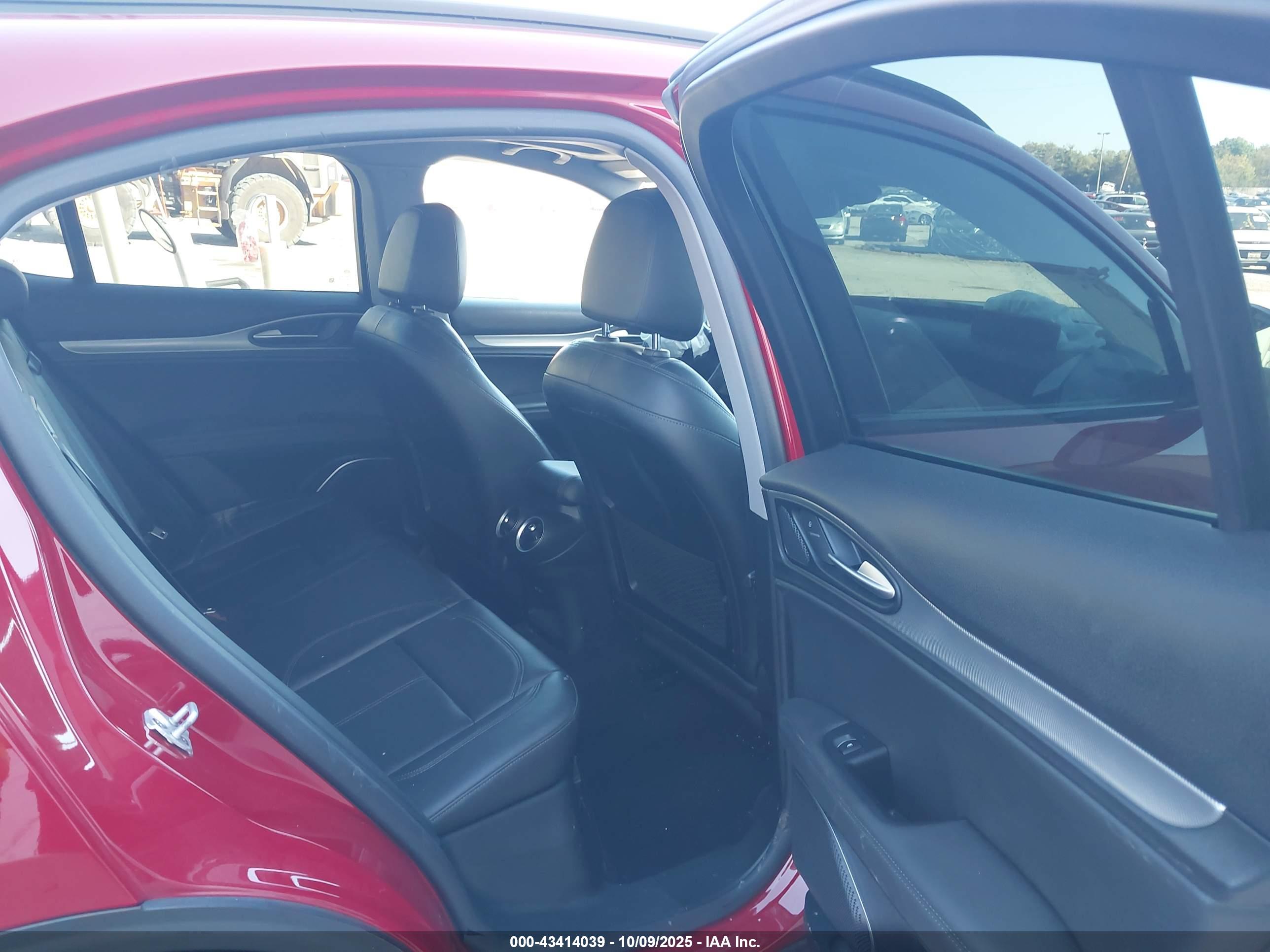 ALFA ROMEO image 8