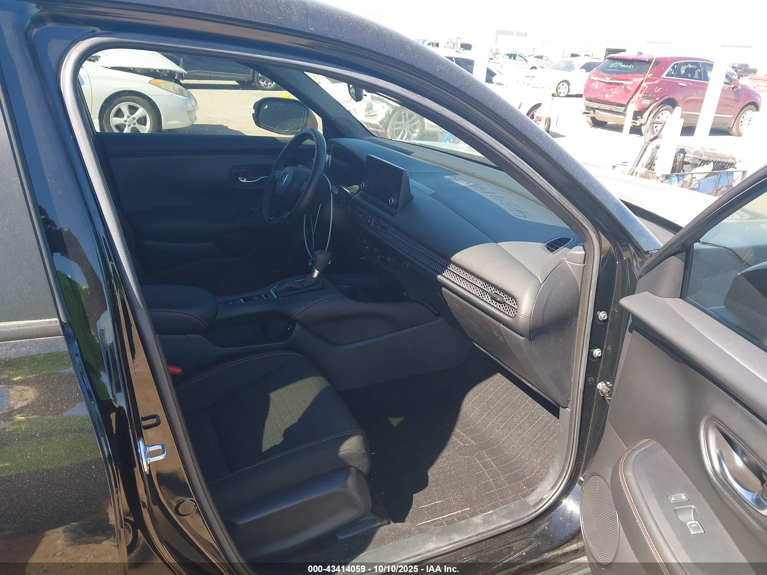 HONDA HR-V image 5
